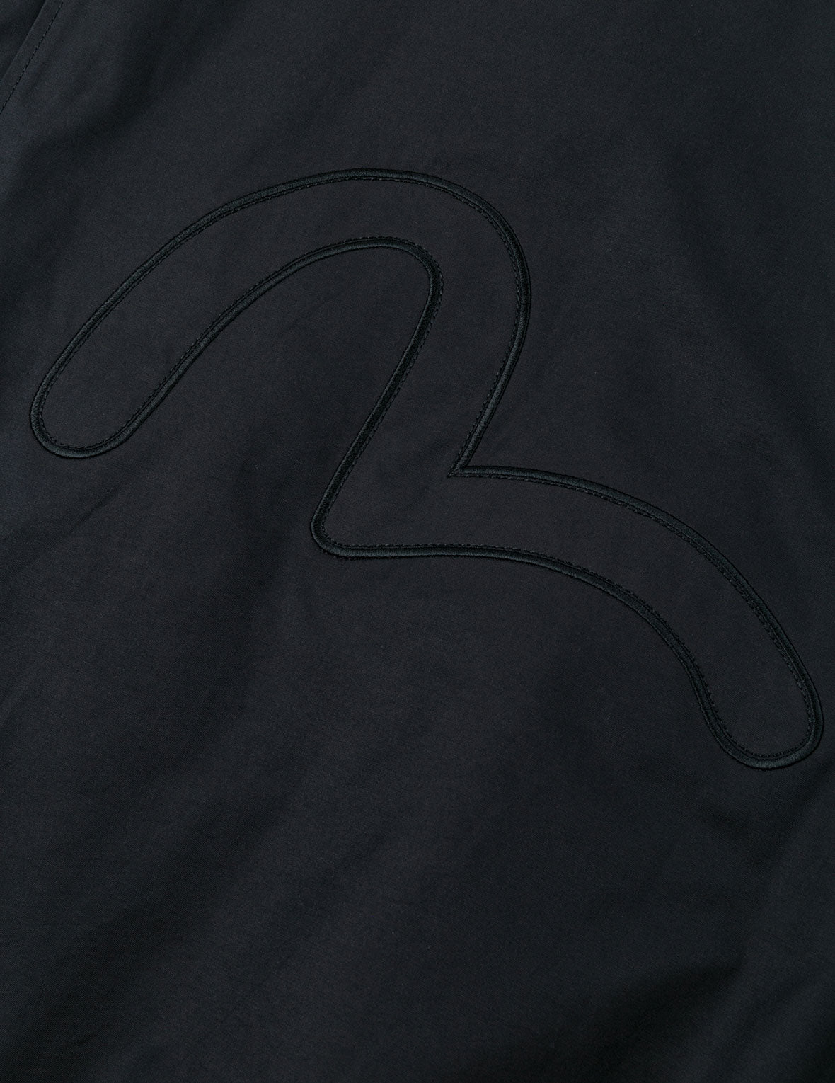 多重商标刺绣徽章常规版型夹棉飞行员外套