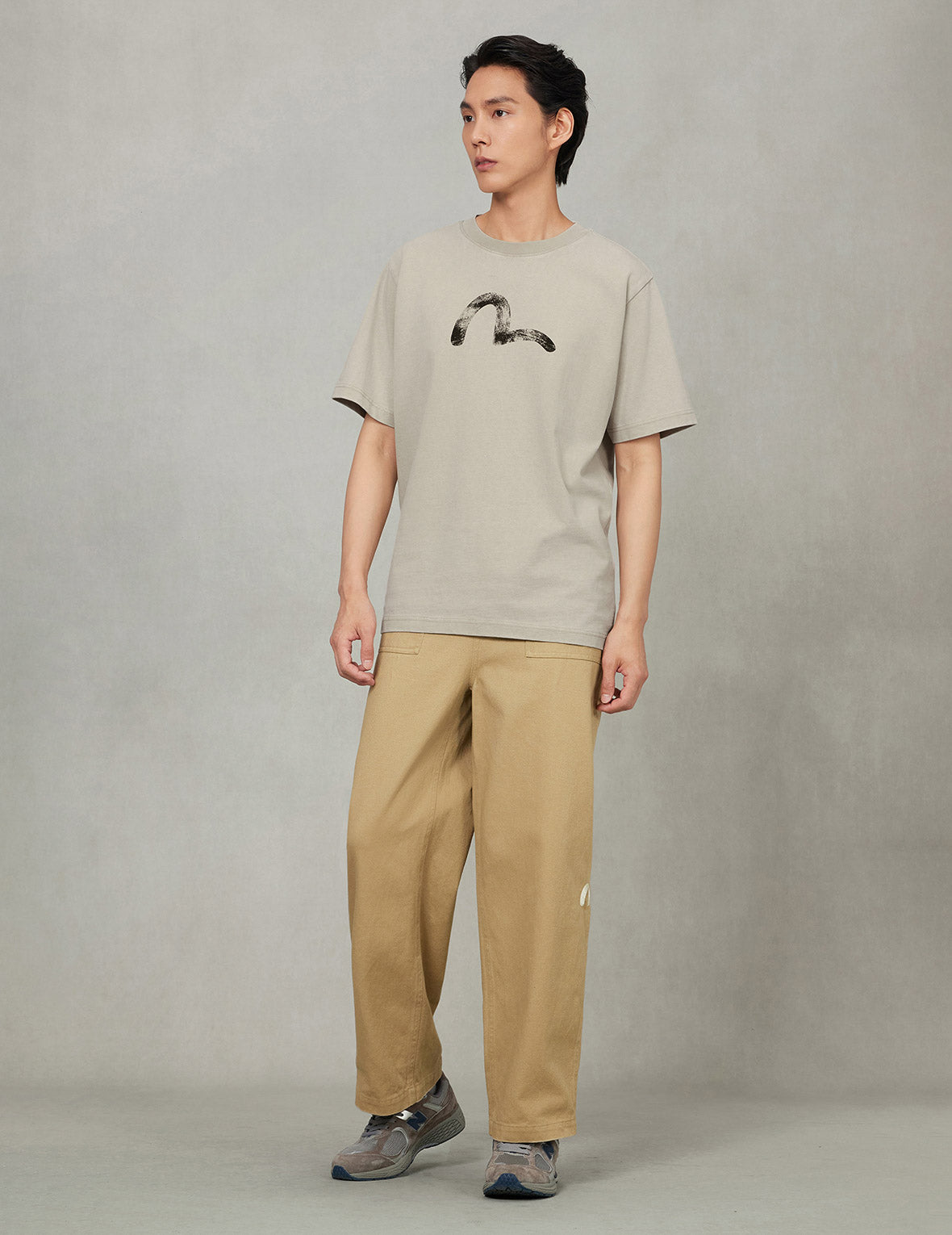 Seagull Embroidery Regular Fit Chinos