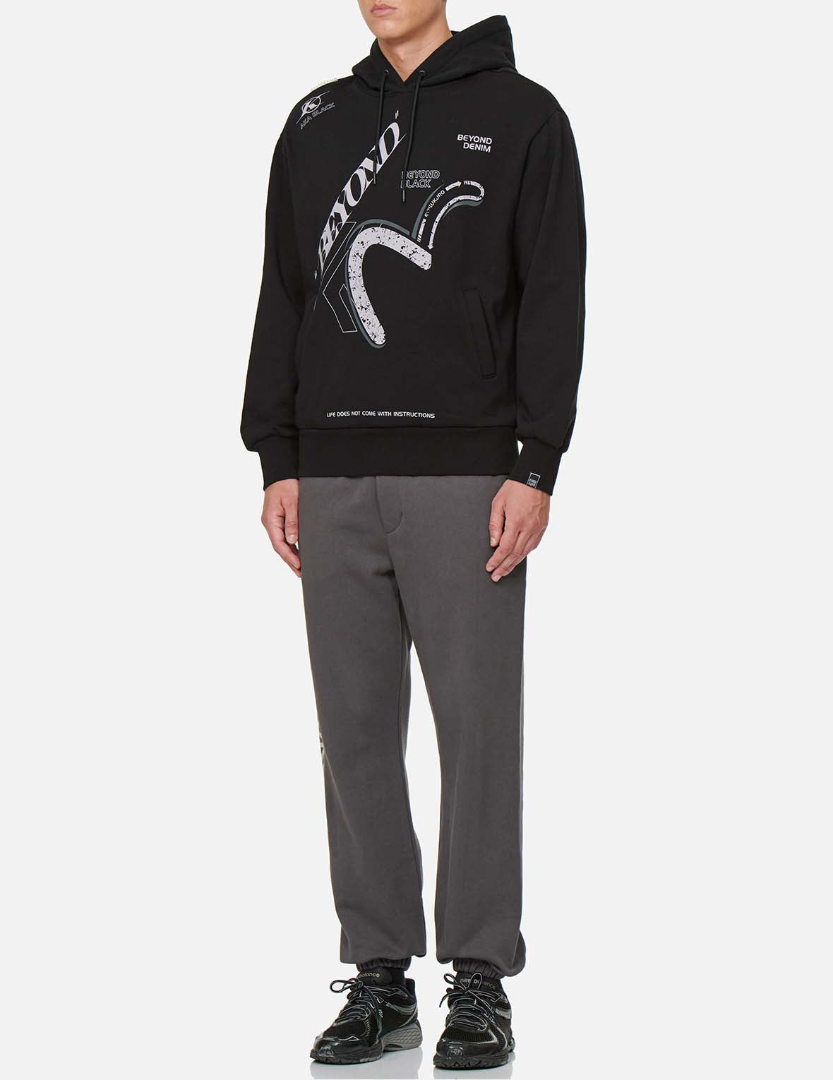 Kamon and Logo Print Sweatpants