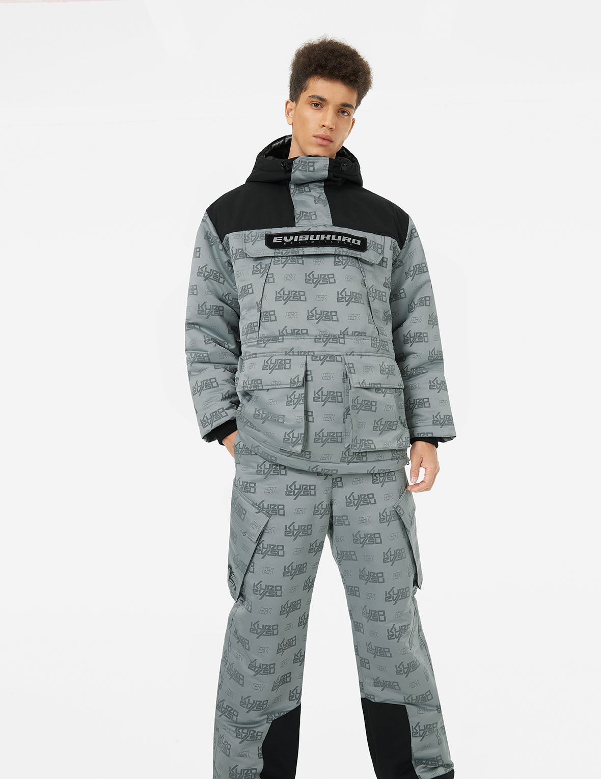 满地商标提花超宽版套头连帽夹棉外套