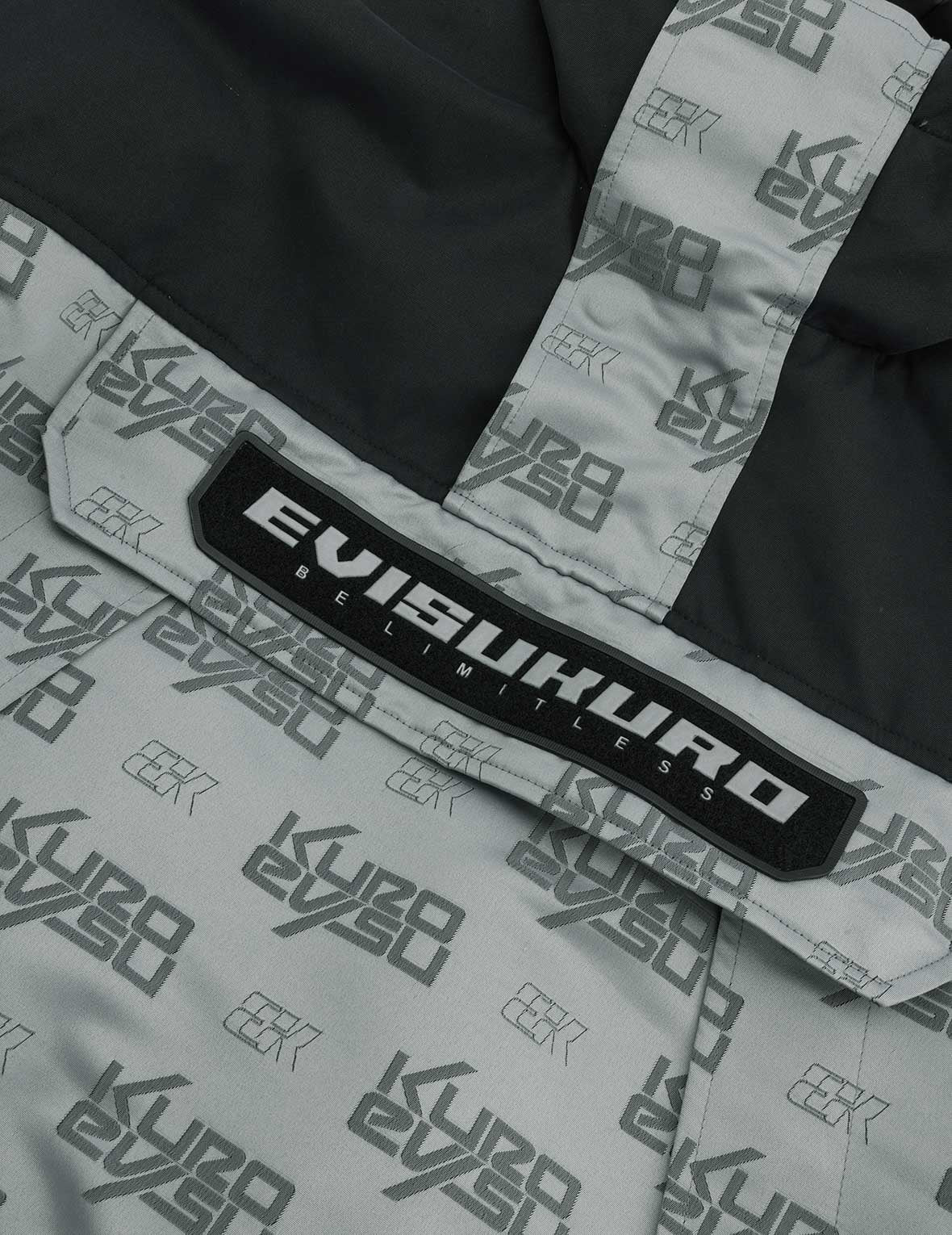 满地商标提花超宽版套头连帽夹棉外套