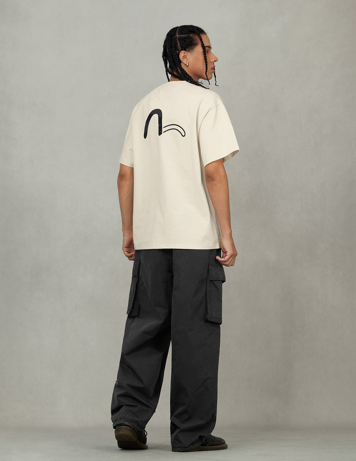 EVISUKURO and Contrasting Seagull Print Relax Fit T-shirt