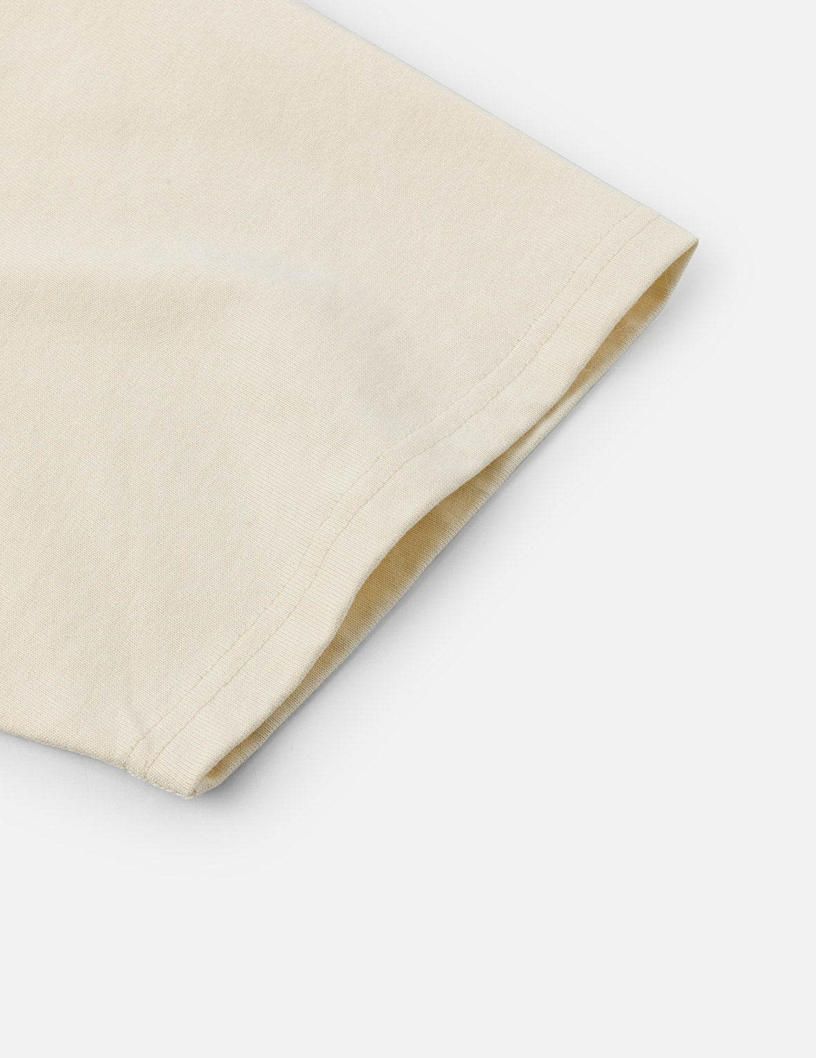 EVISUKURO and Contrasting Seagull Print Relax Fit T-shirt