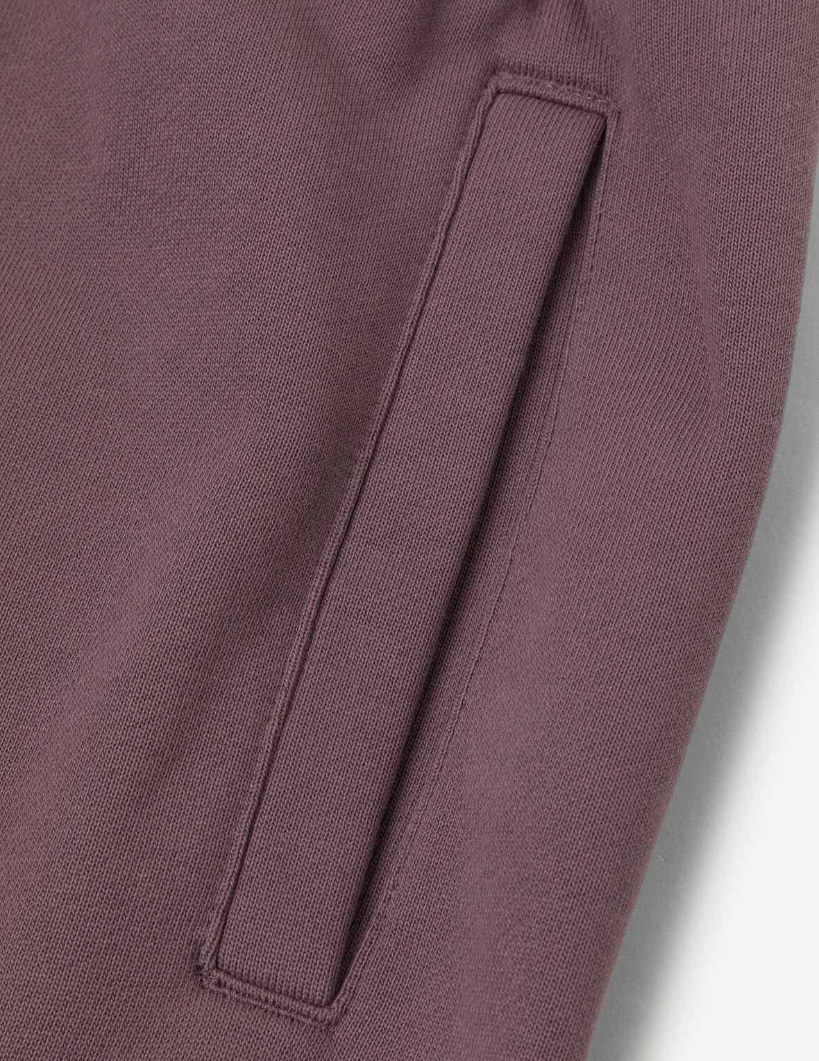 Washed Multi-pocket and Logos Print Straight Fit Sweatpants