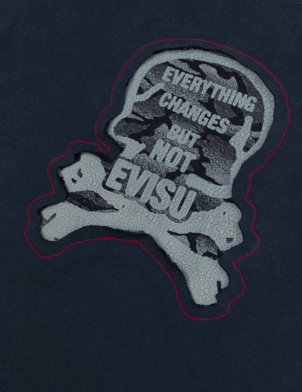 骷髅印花时尚版型卫衣