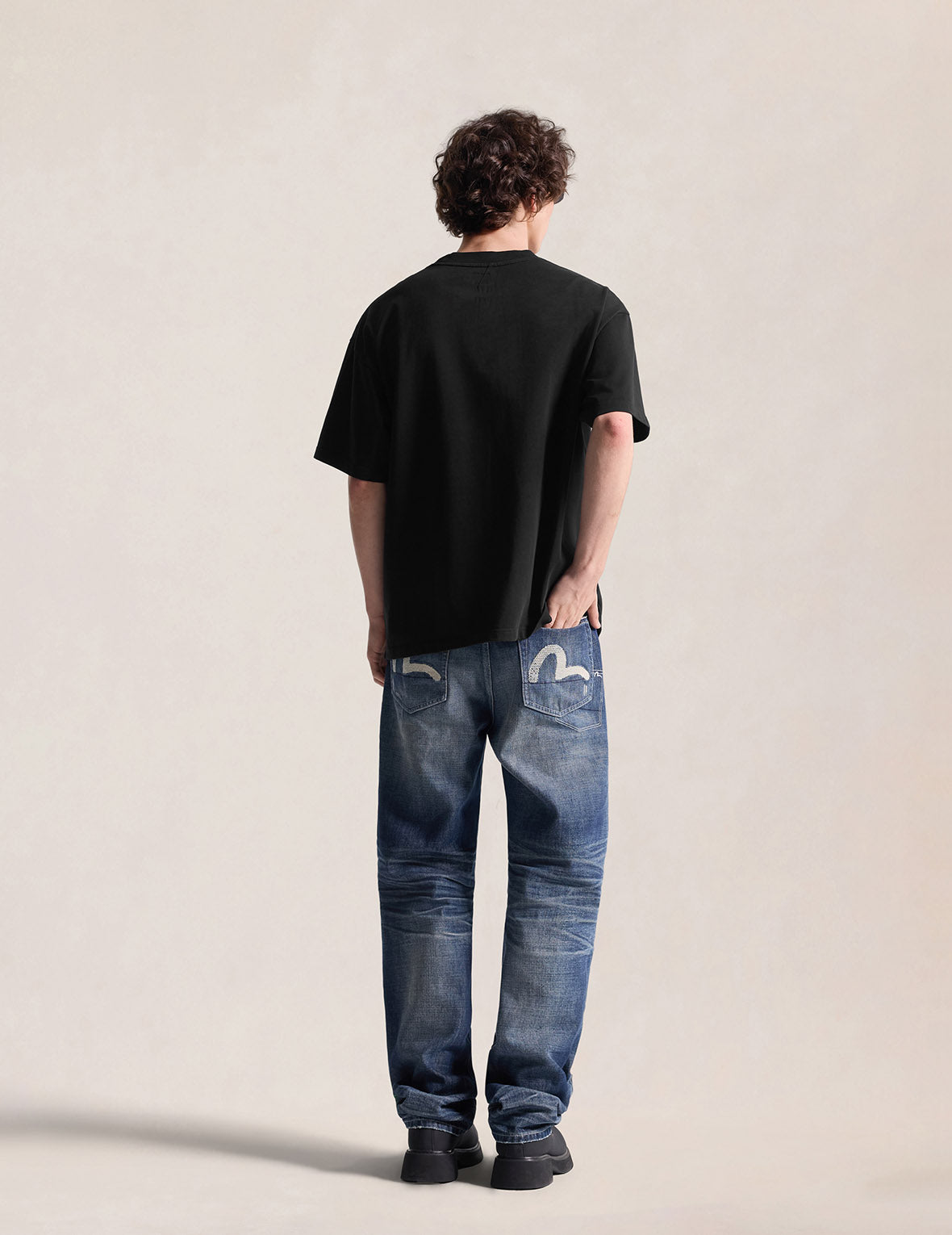 Tonal Applique Seagull Tee
