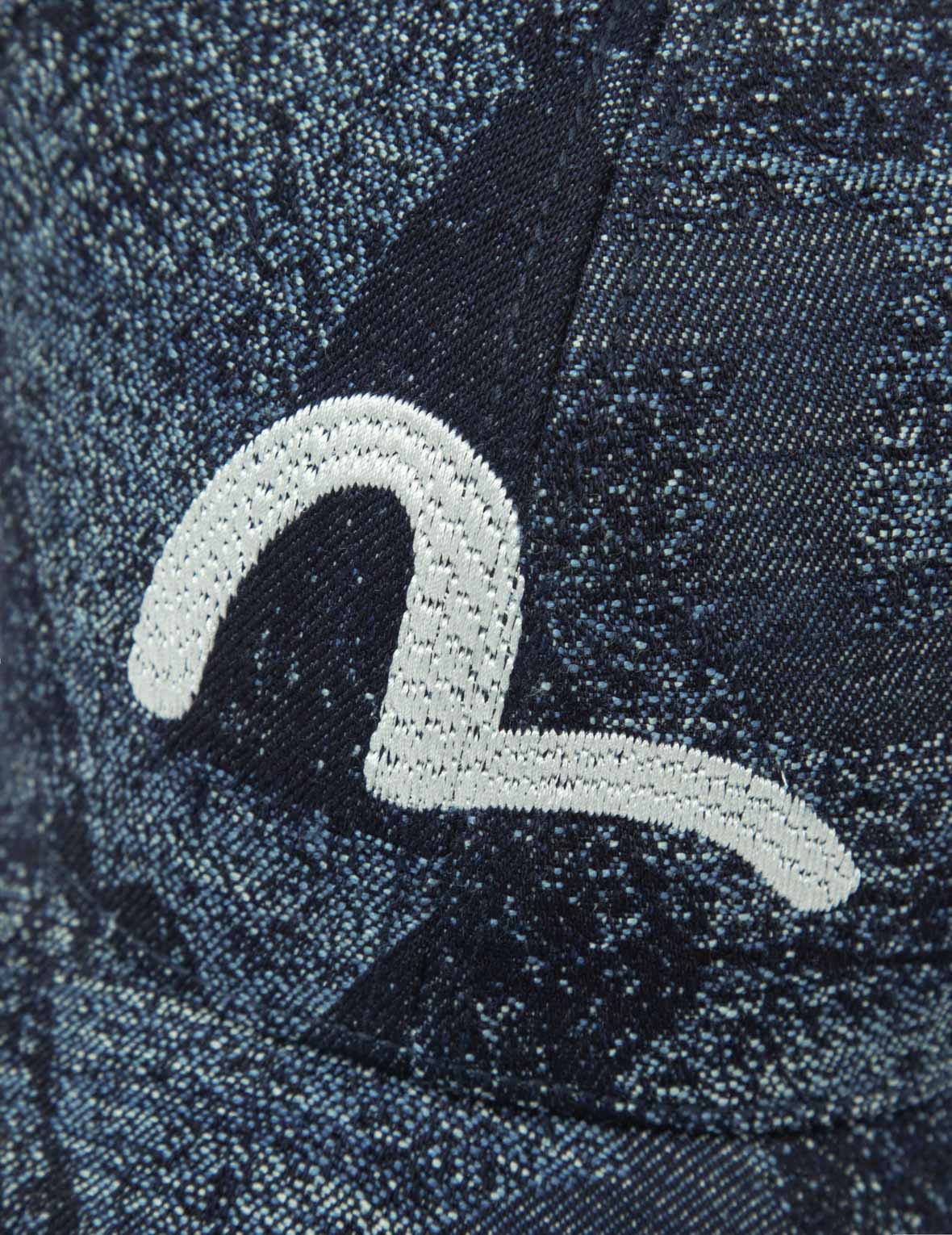 Seagull Embroidery Jacquard Denim Cap