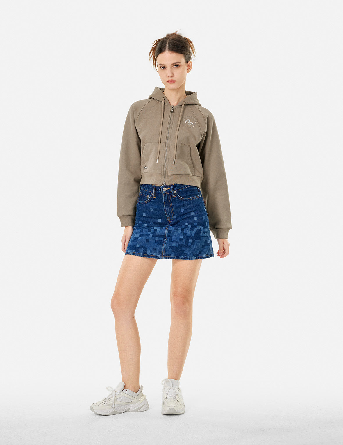 立体海鸥印花短款拉链卫衣