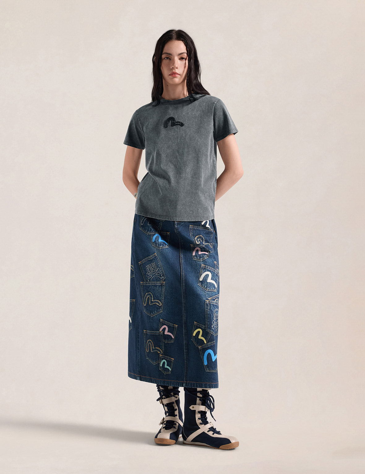 Amphibian Texture Seagull Patch T-Shirt