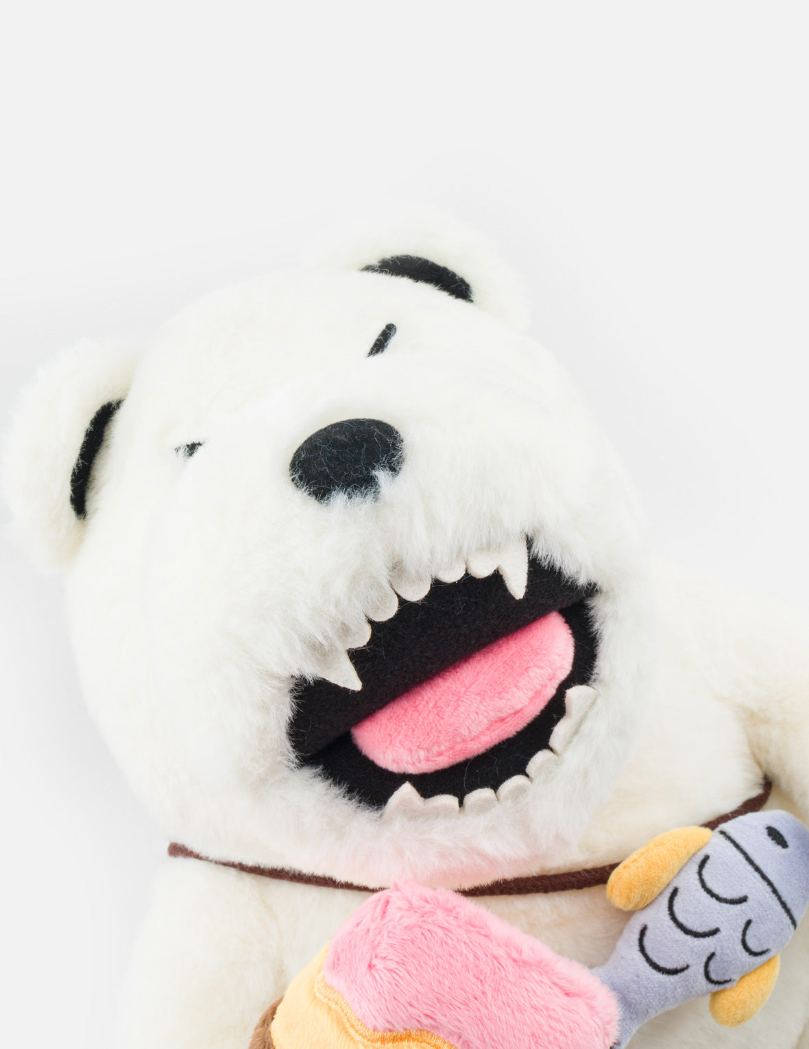 北极熊毛绒公仔