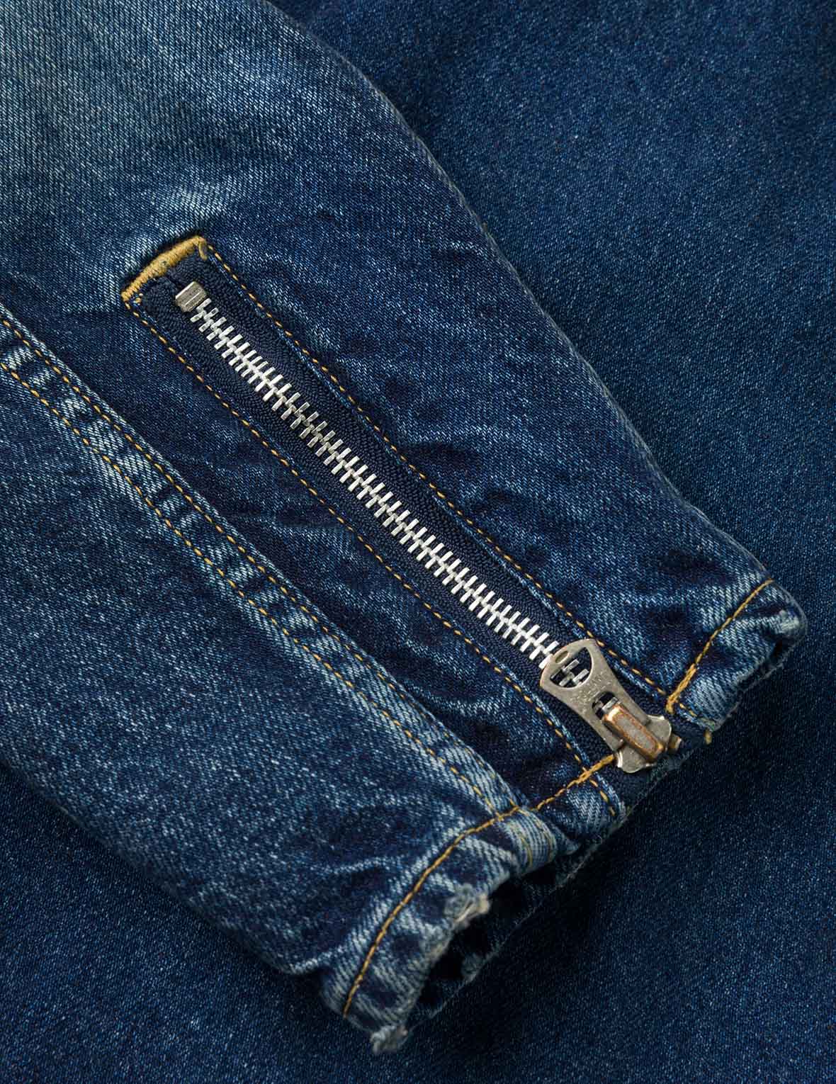 洗水海鸥刺绣常规版型牛仔骑士夹克