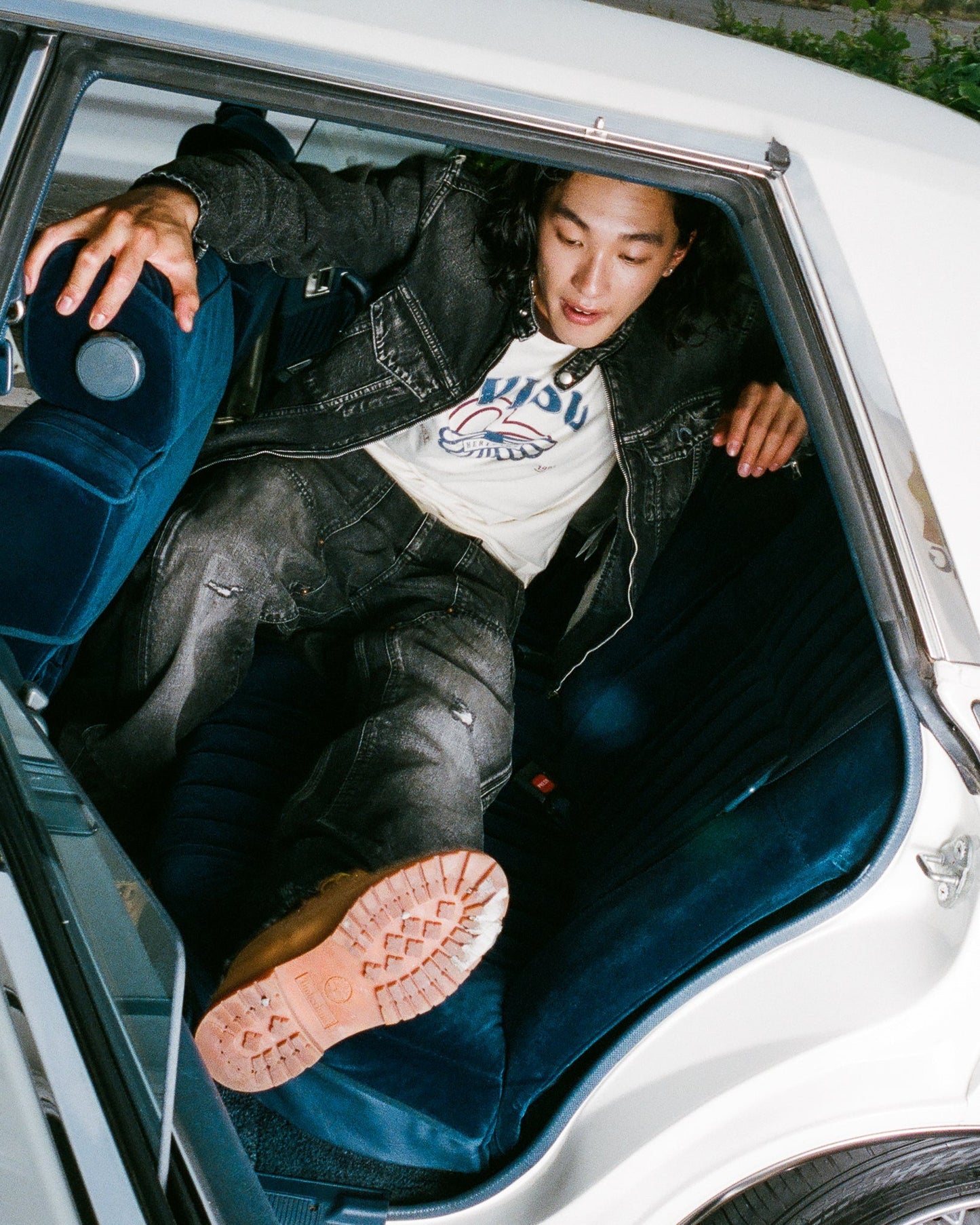 洗水海鸥刺绣常规版型牛仔骑士夹克