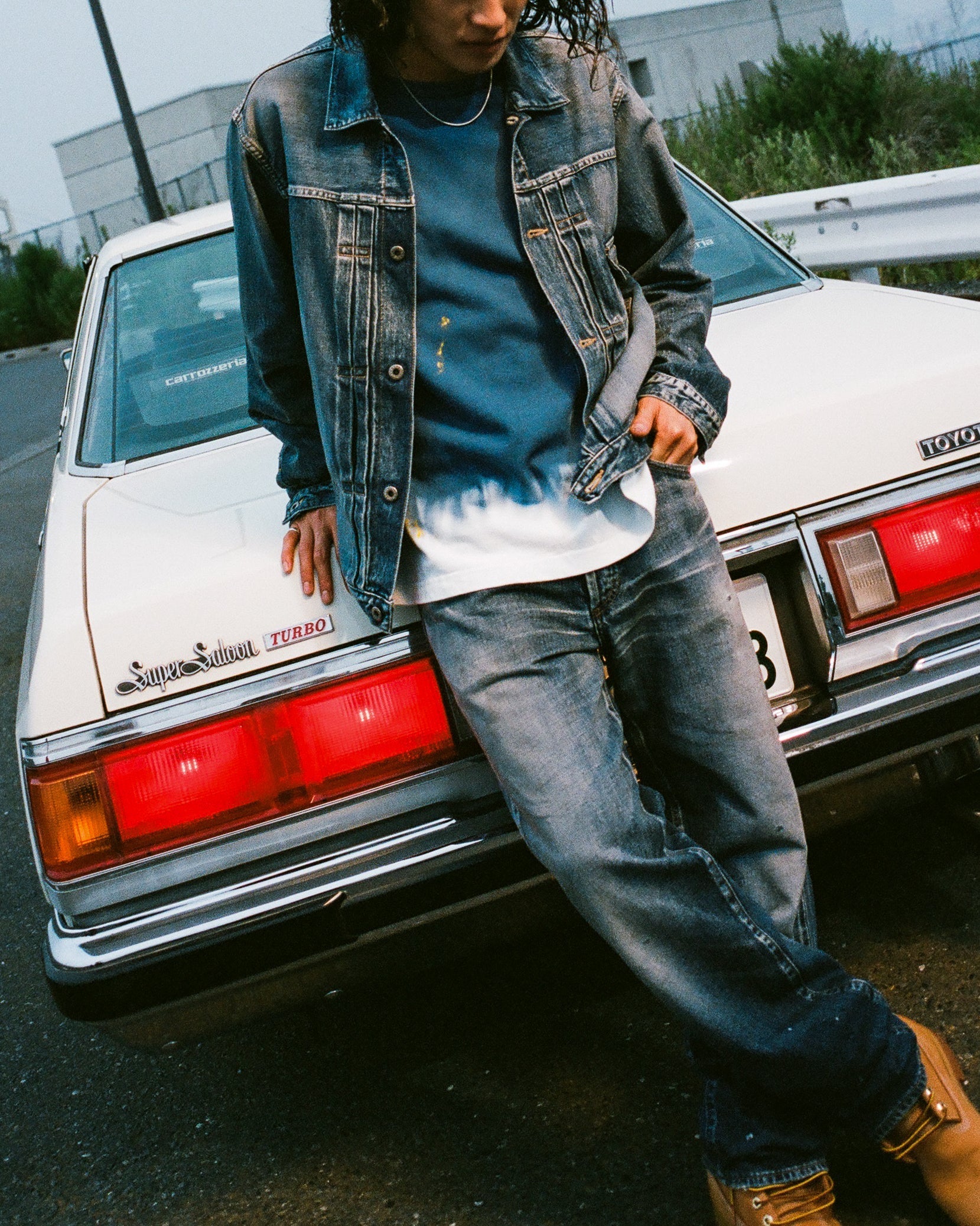 Washed Seagull Print Regular Fit Jeans