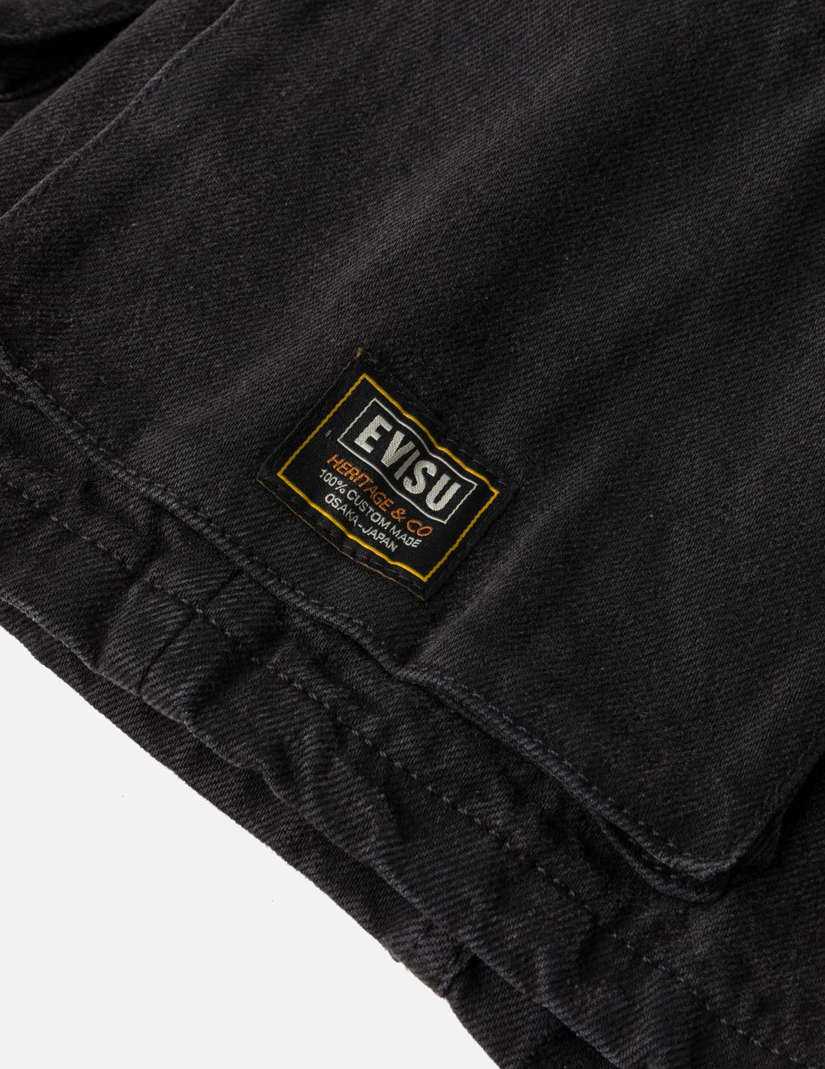 海鸥印花多口袋黑色牛仔短裤