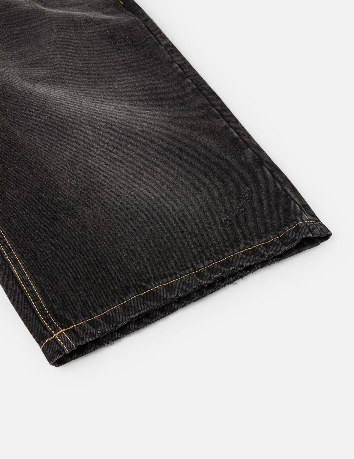 Distressed Washed Seagull Embroidery Jorts