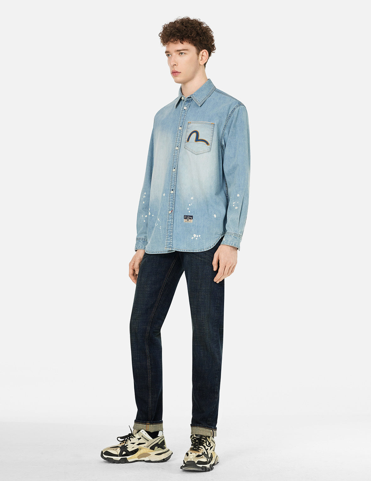 Inserted Seagull Embroidery Relax Fit Denim Shirt