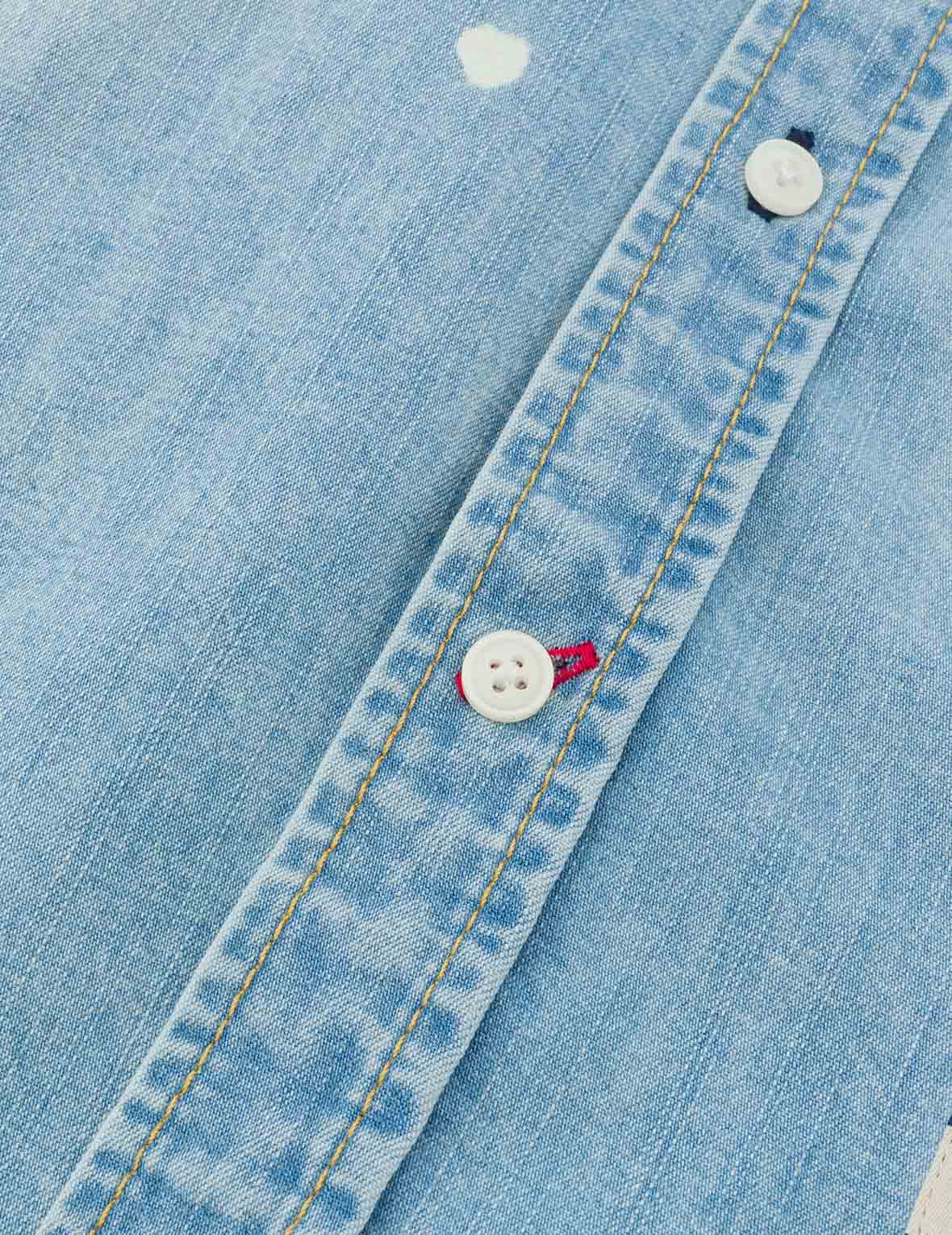 Inserted Seagull Embroidery Relax Fit Denim Shirt