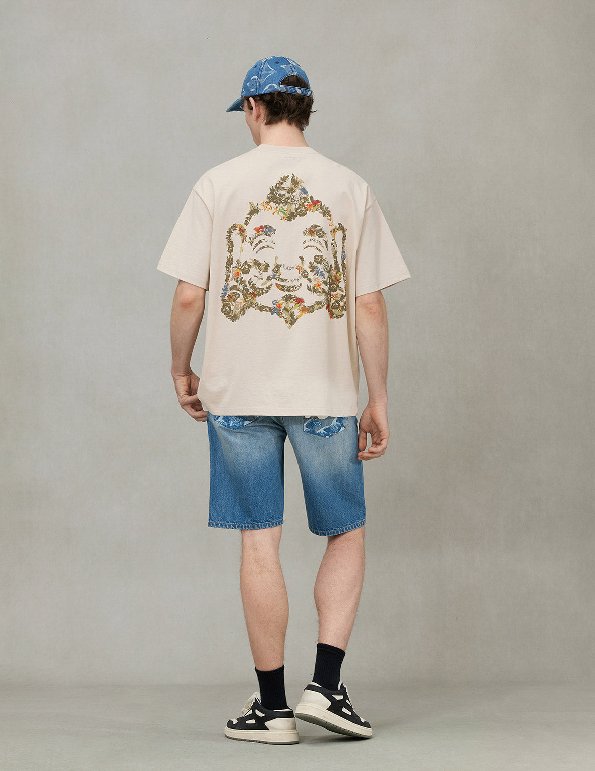Playful Seagull and The Great Wave Print Regular Fit Denim Shorts