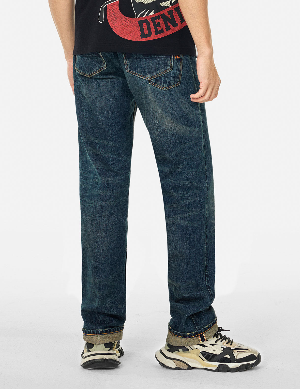 海鸥贴布刺绣水洗常规牛仔裤 #2000