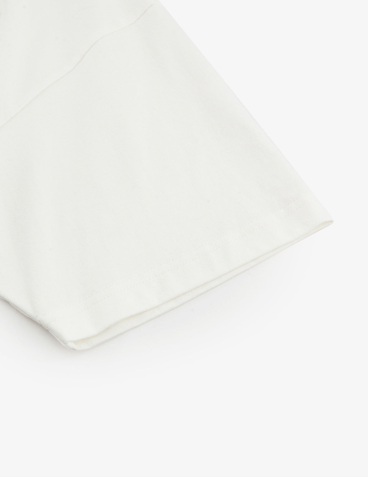 Multi-embroidery and Multi-pocket Relax Fit T-shirt