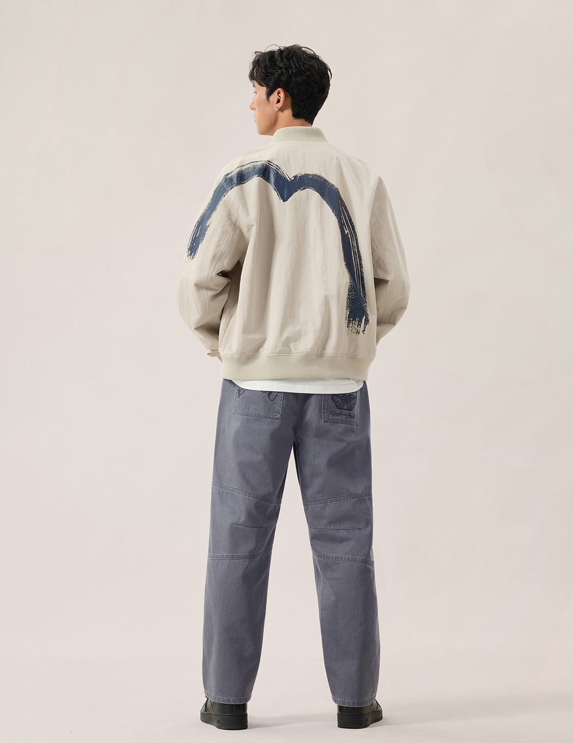 Back Flap Pockets Relax Fit Pants
