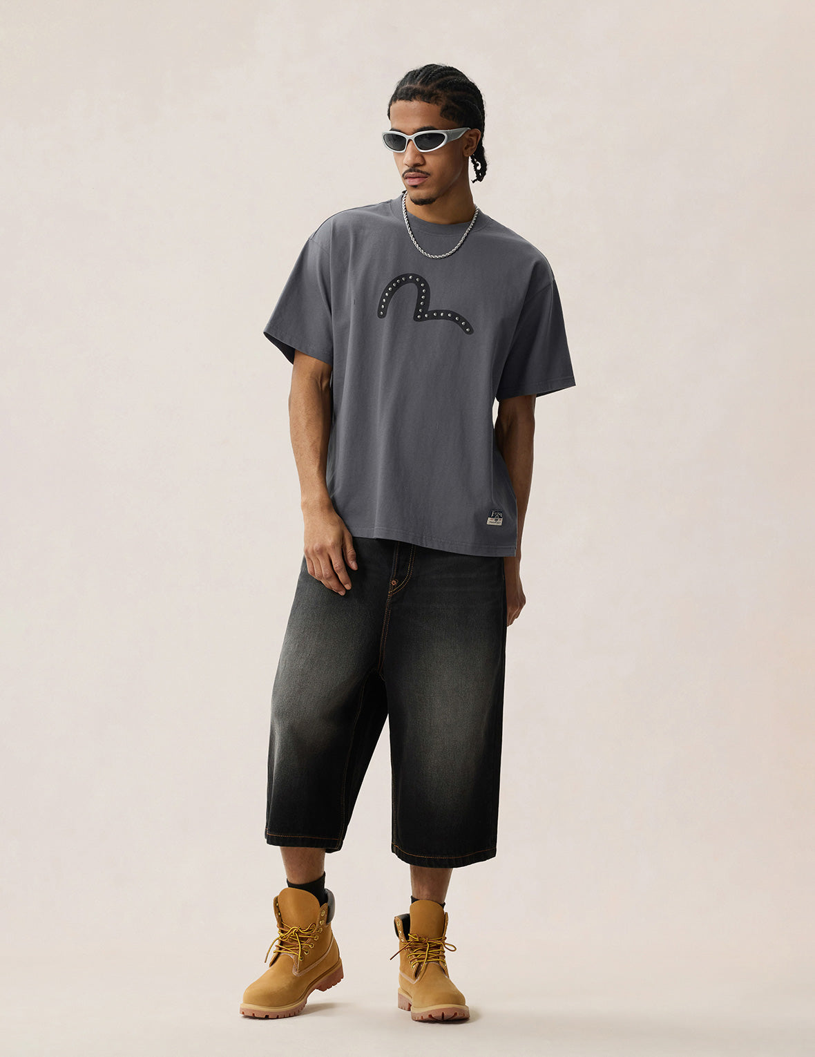 Seagull Printed Metal Studs T-shirt