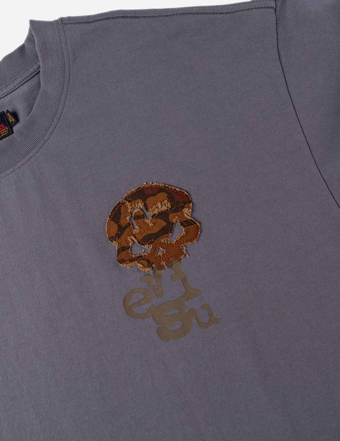 Skull Ishigaki Camouflage Applique T-shirt