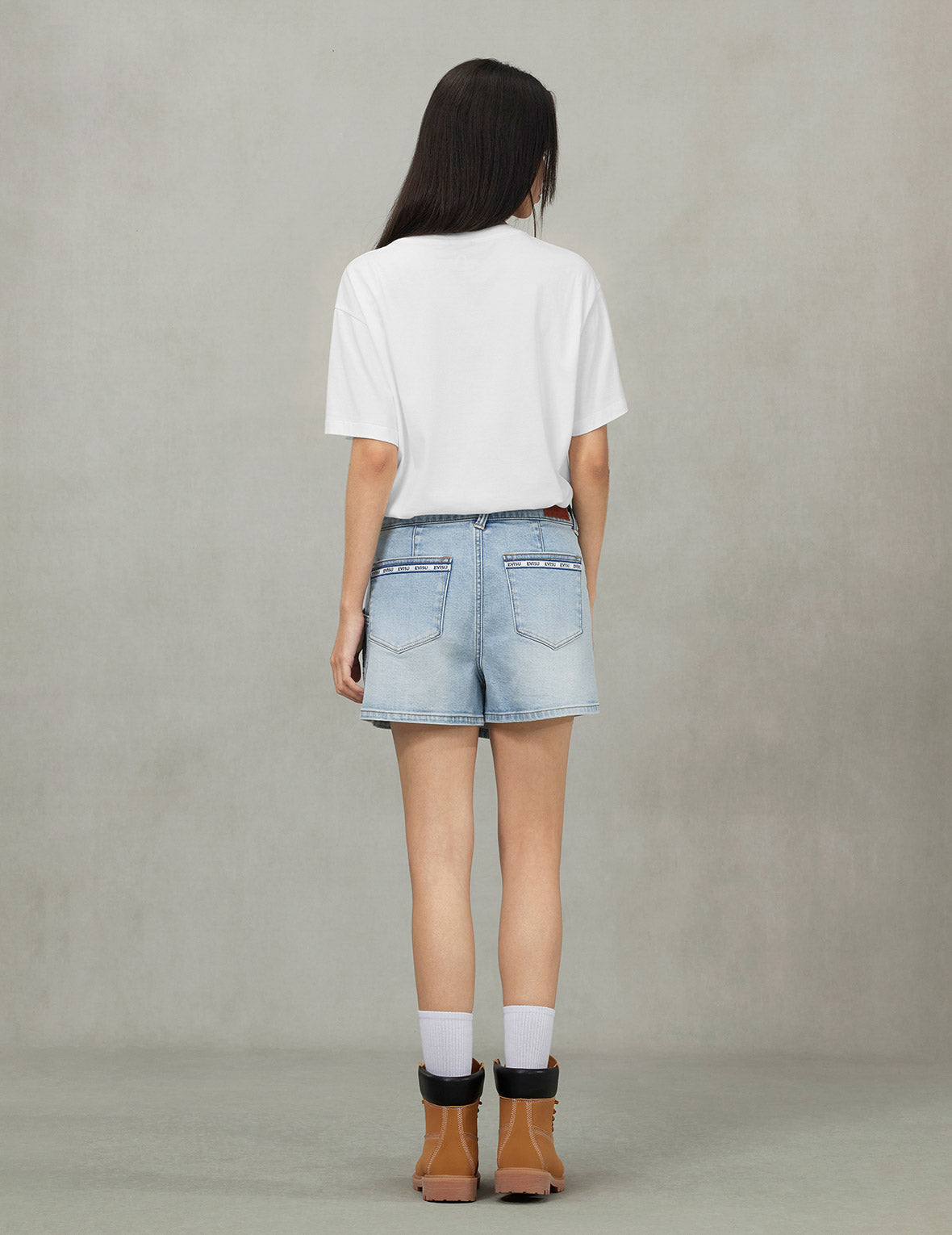 家花和商标刺绣常规版型牛仔裙裤