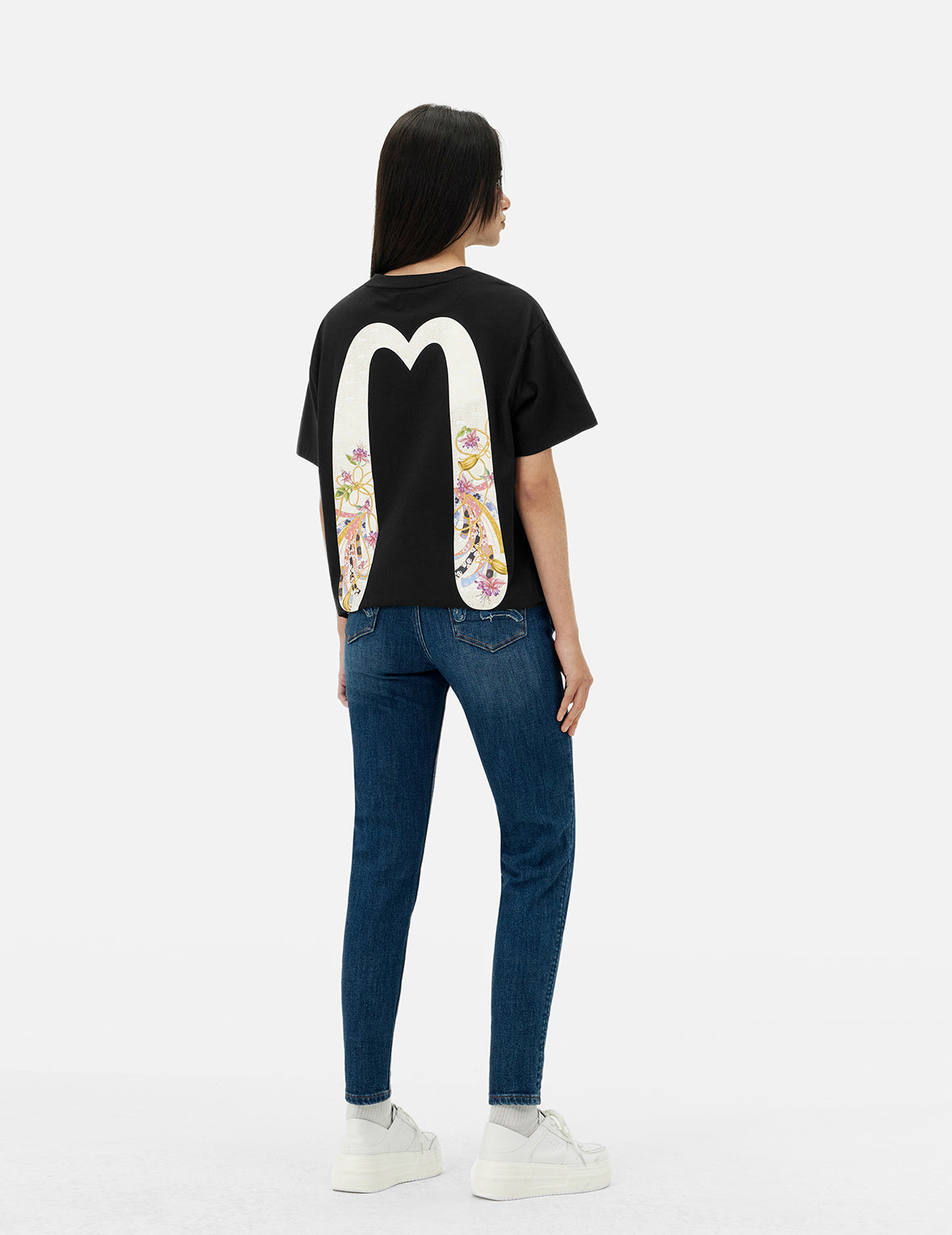 Magnolia and Knots Daicock Print Boyfriend T-shirt