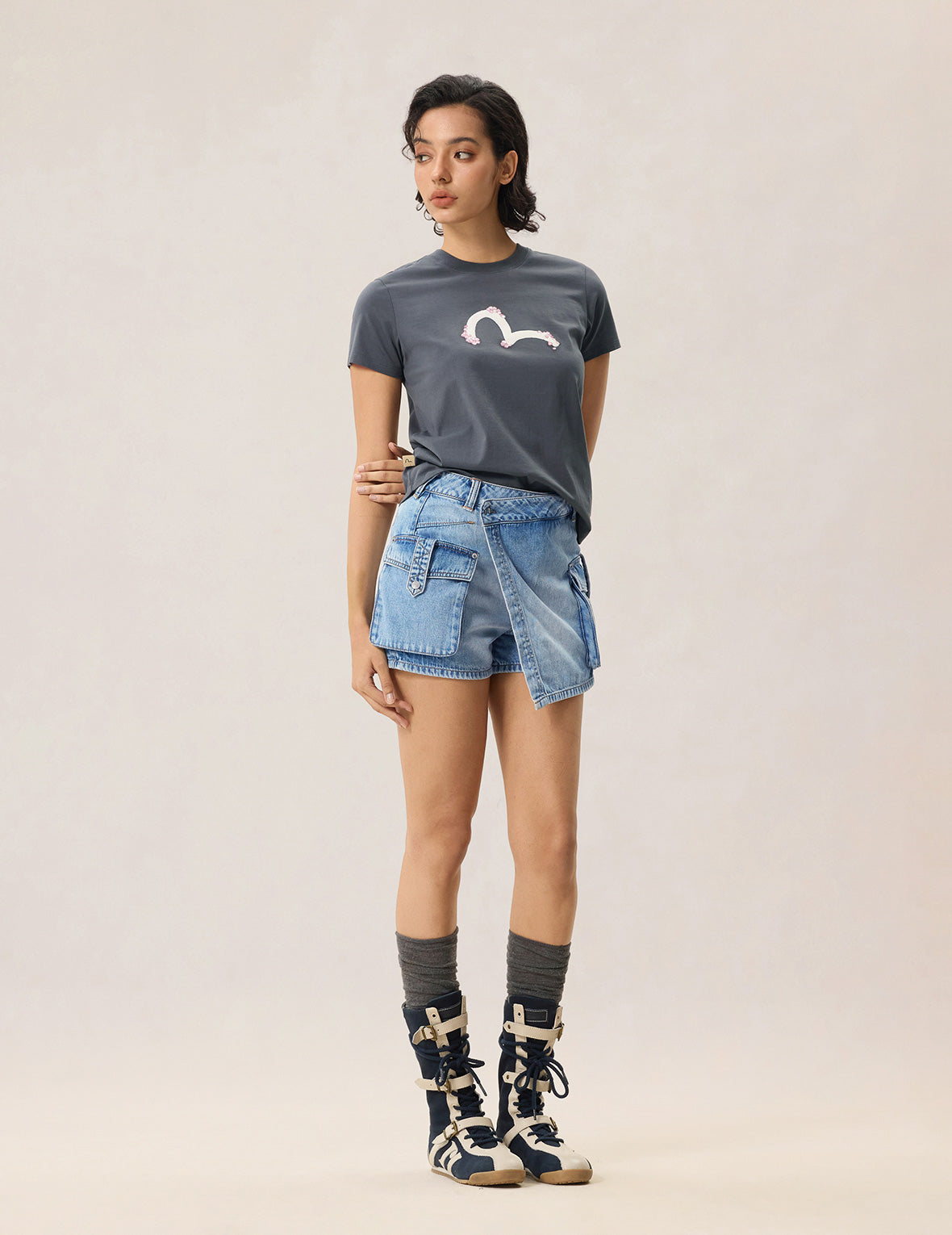 Sakura Embroidery Seagull Print T-Shirt