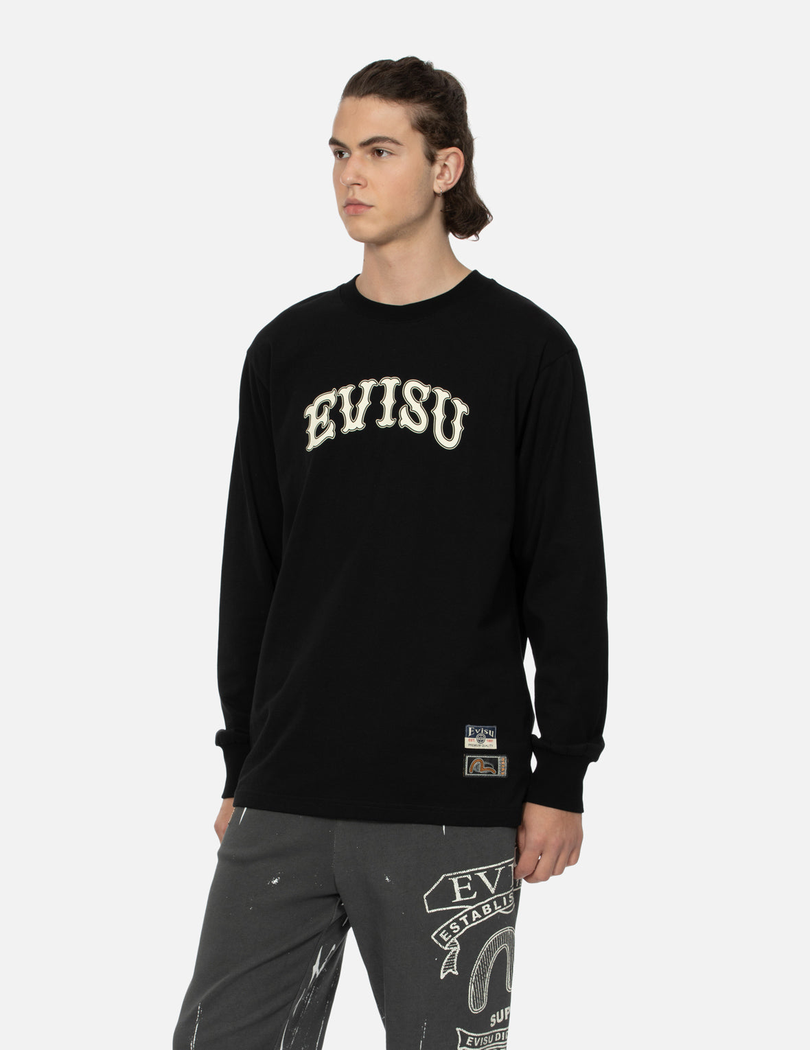 Kamon Embroidery and Logo Print Fashion Fit Long-Sleeve T-shirt