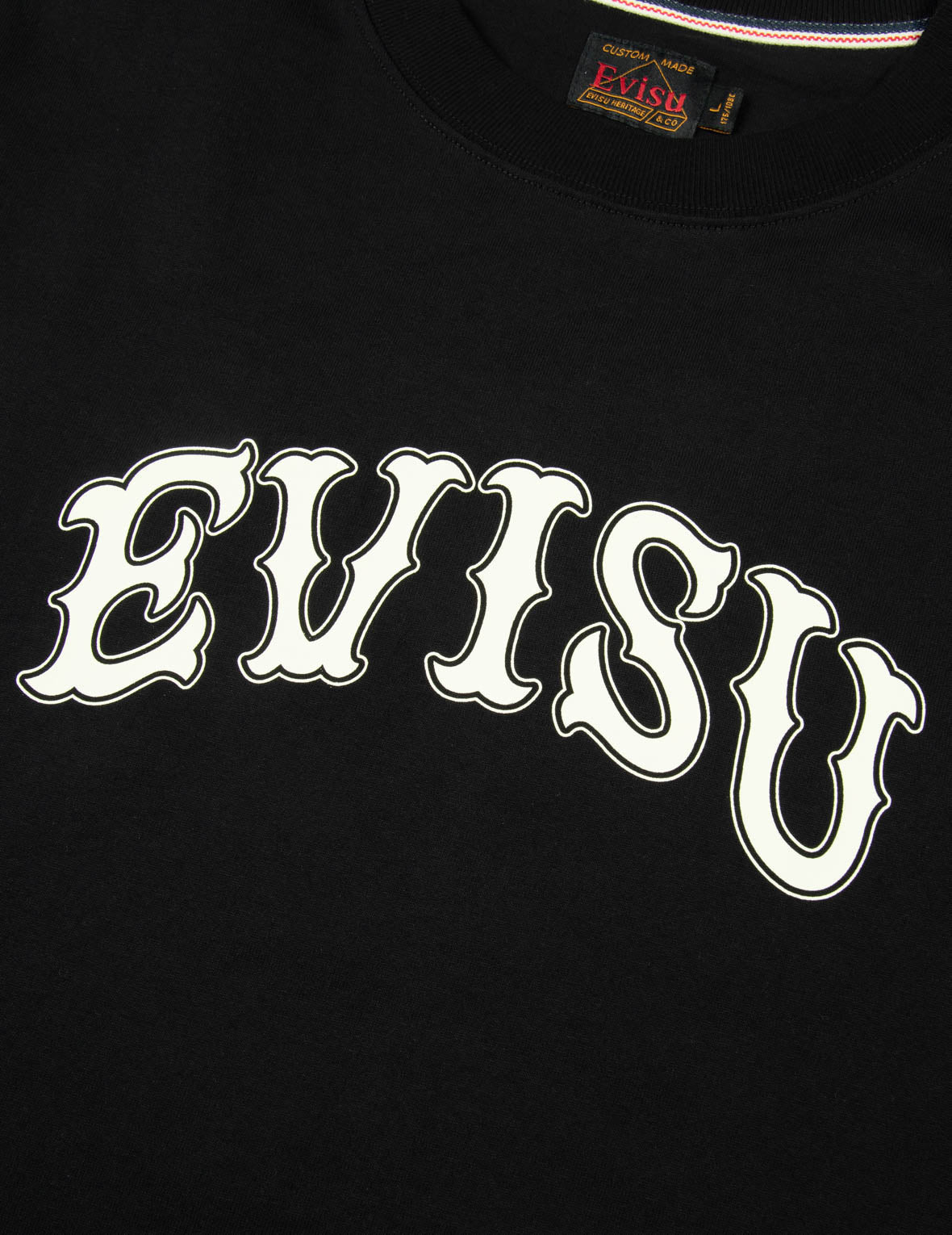 Kamon Embroidery and Logo Print Fashion Fit Long-Sleeve T-shirt