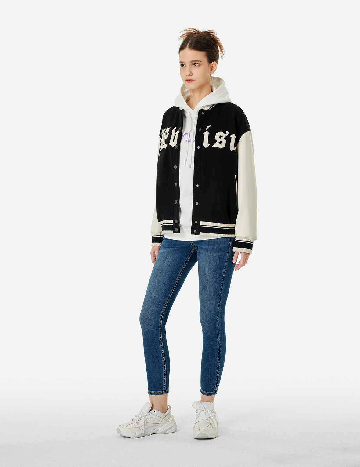 Kamon and Logo Embroidery Fashion Fit Varsity Jacket