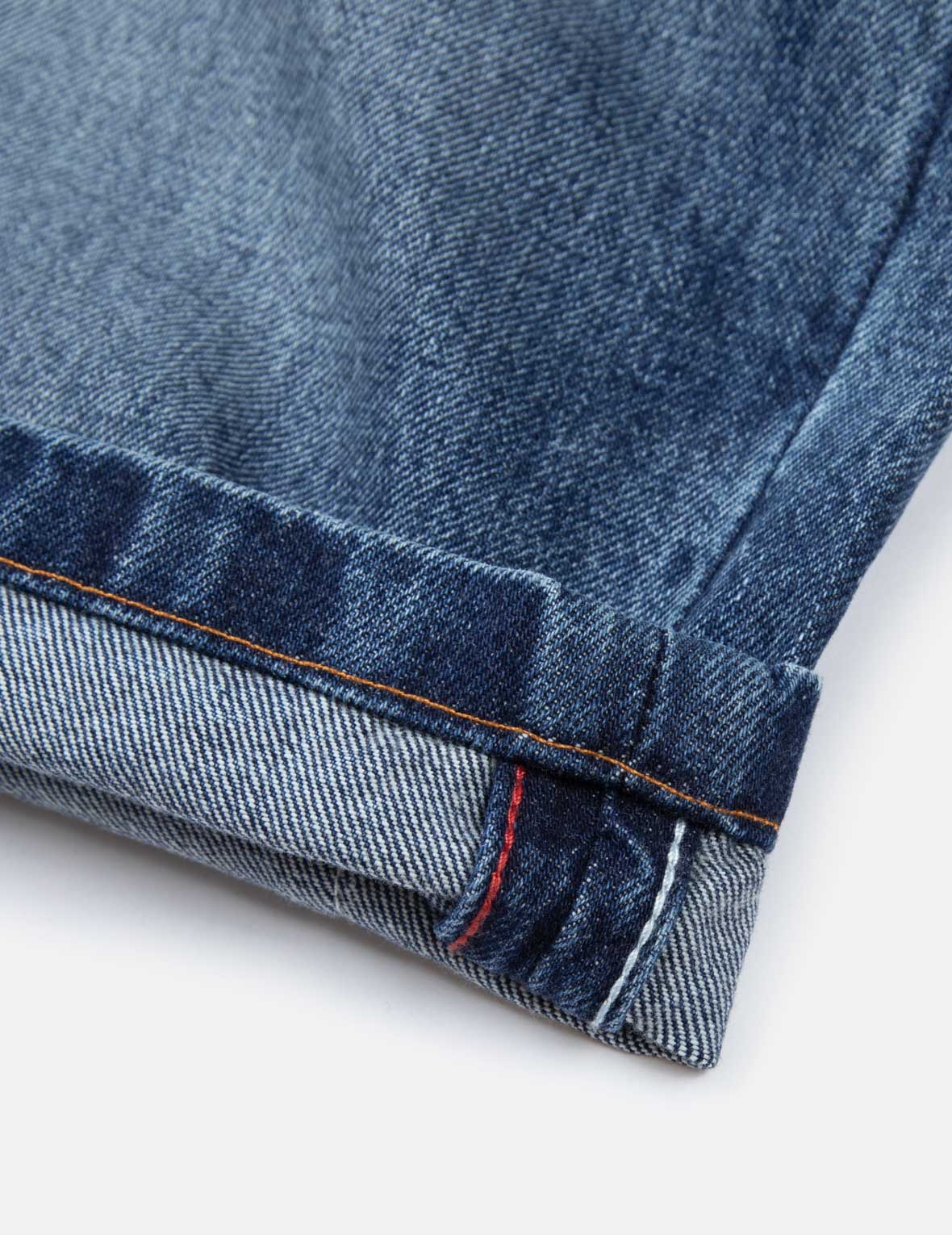 羊羔毛大M直筒牛仔短裤