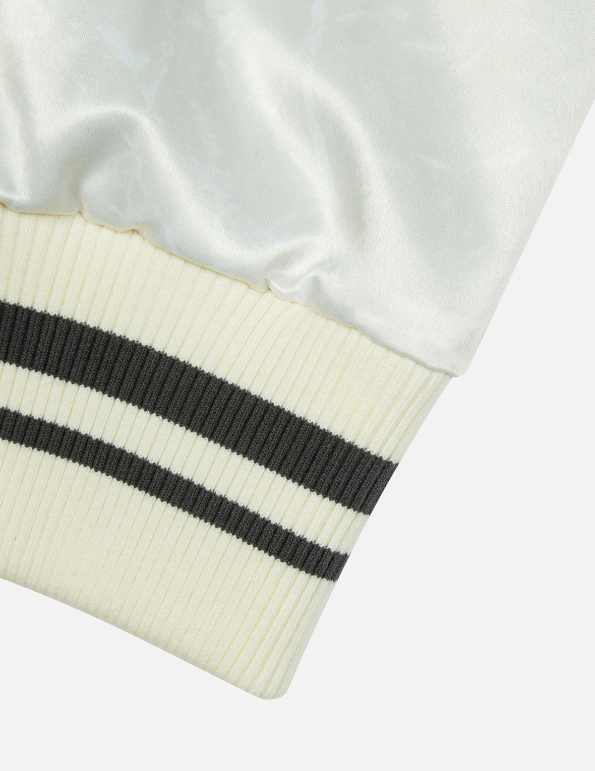 立体手扫笔触刺绣常规版型横须贺外套