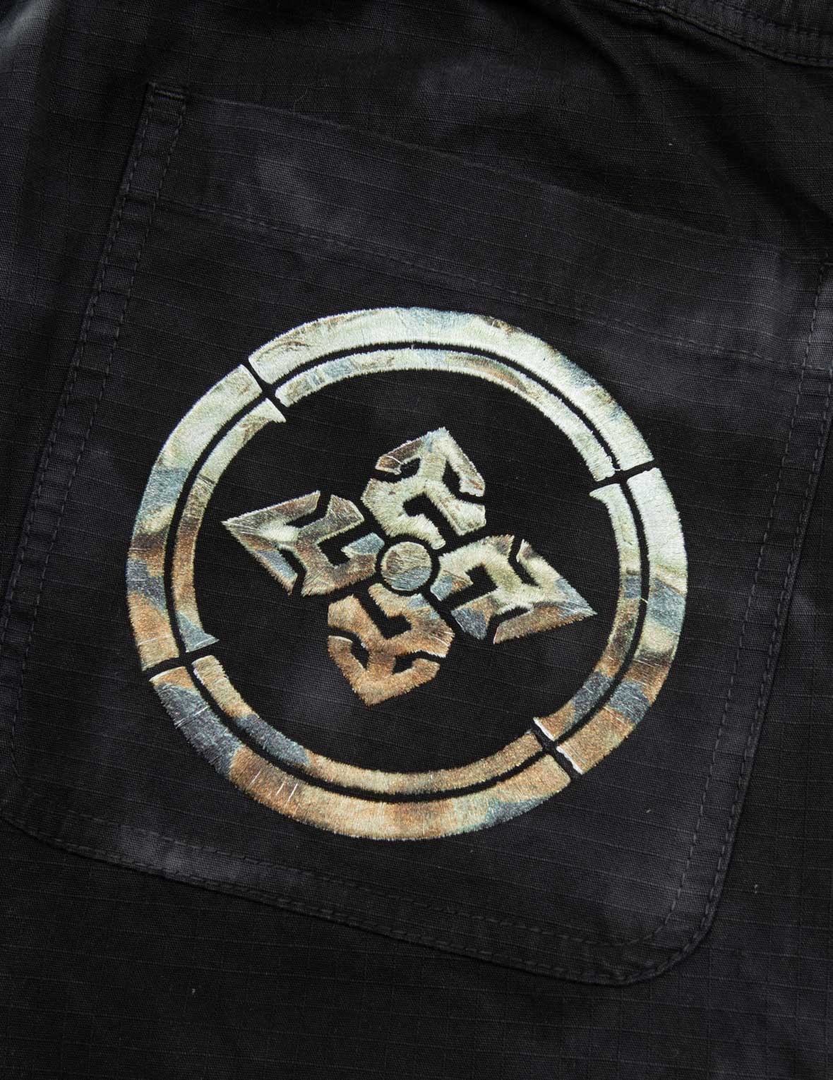 Kamon Embroidery Loose Fit Tie-Dye Cargo Joggers