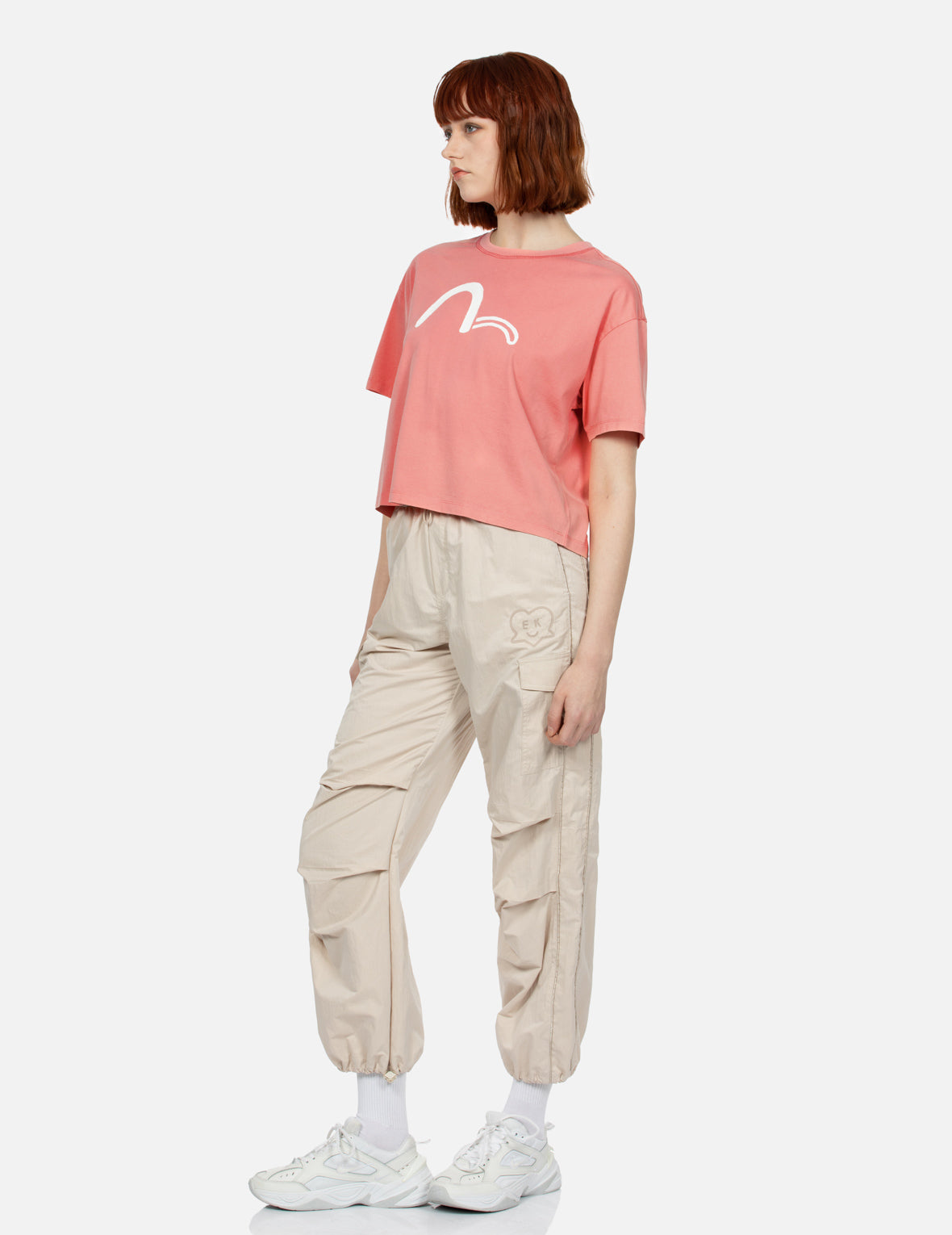 Brush Art Kamon Logo Printed Cropped T-shirt