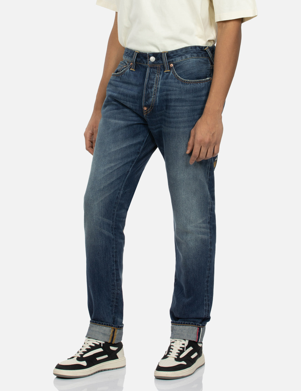 花札达摩大M及刺绣窄脚牛仔裤 #2017