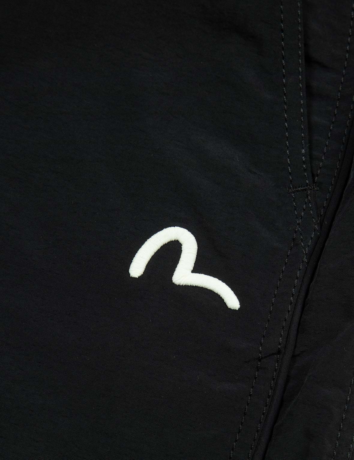 佛头和家花切割大M印花宽版休闲束口裤