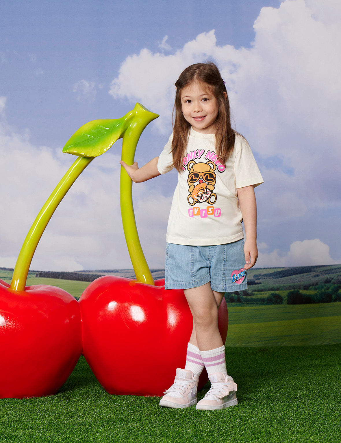 Heart-Shaped Logo and Seagull Print Regular Fit Denim Shorts
