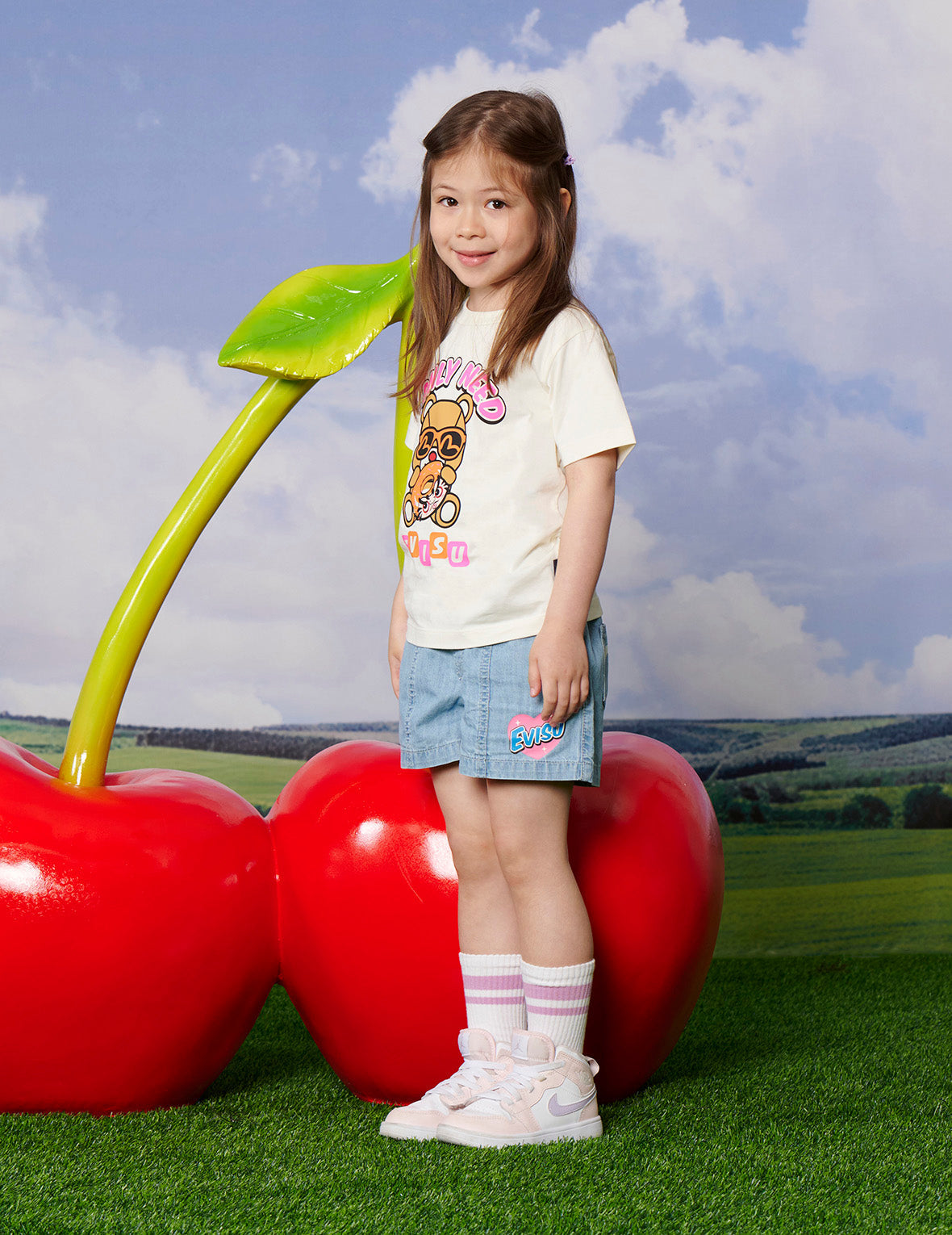 Heart-Shaped Logo and Seagull Print Regular Fit Denim Shorts