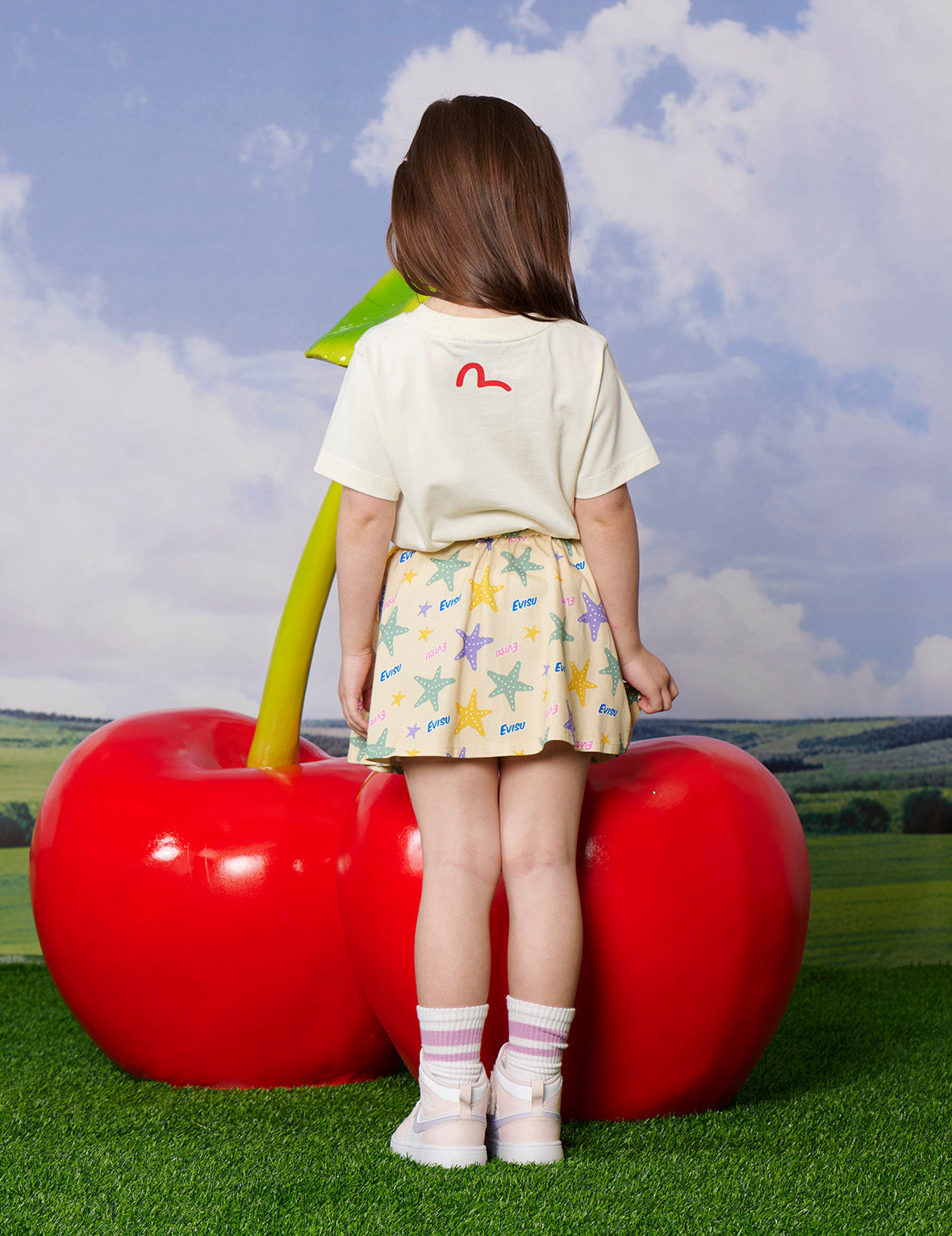 Allover Logo and Starfish Print Regular Fit Skirt