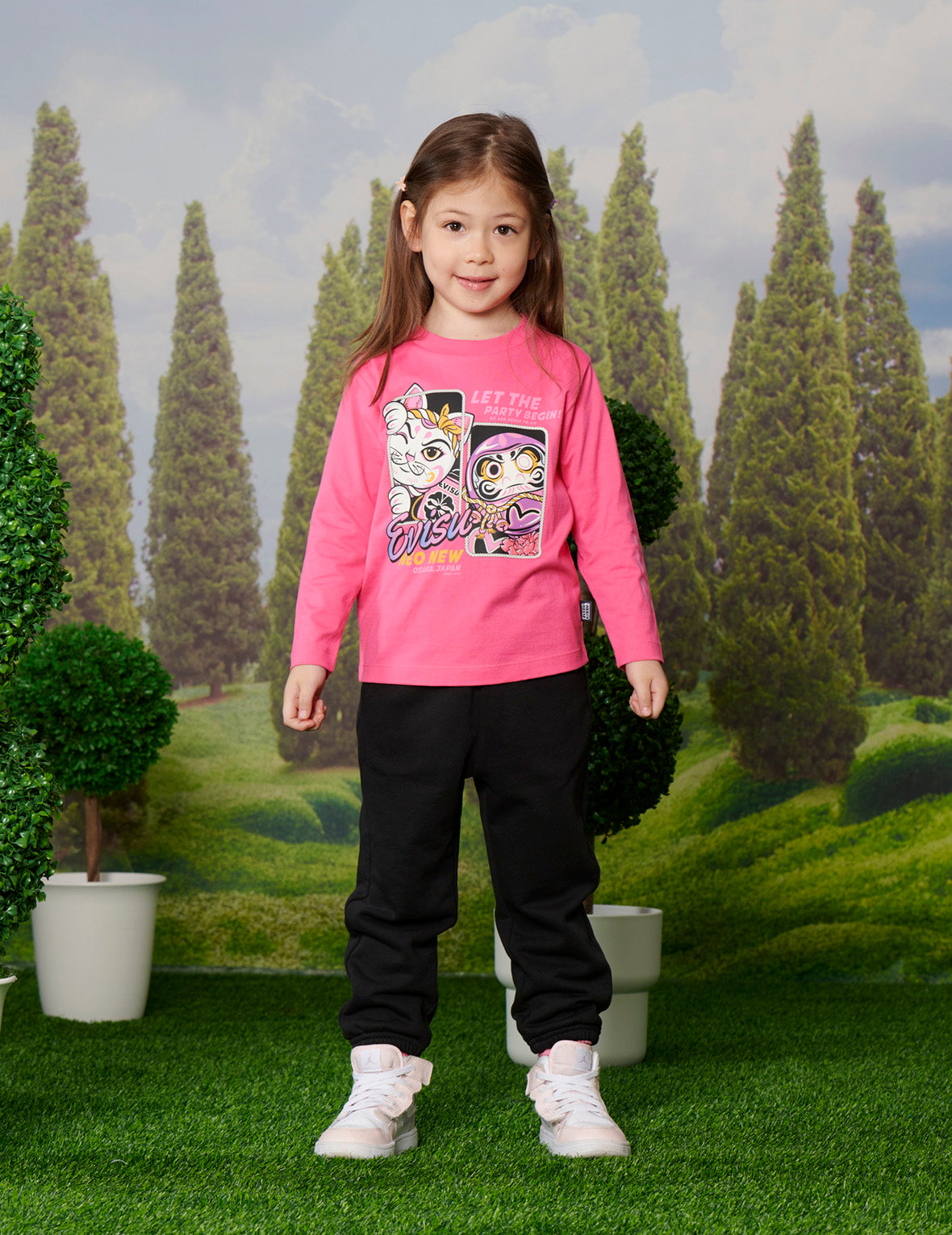 Fortune Cat and Daruma Print Regular Fit Long-Sleeve T-shirt