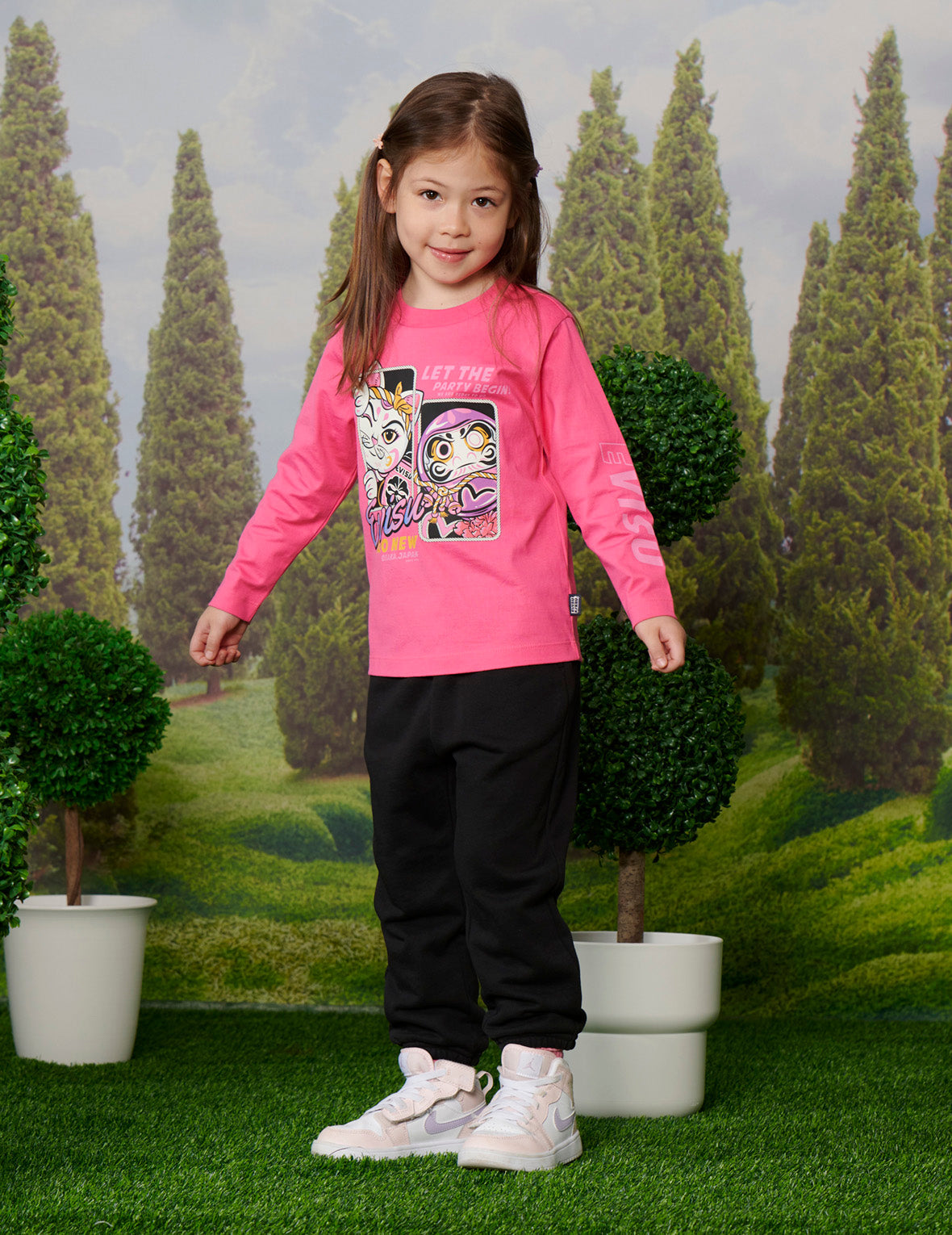 Fortune Cat and Daruma Print Regular Fit Long-Sleeve T-shirt