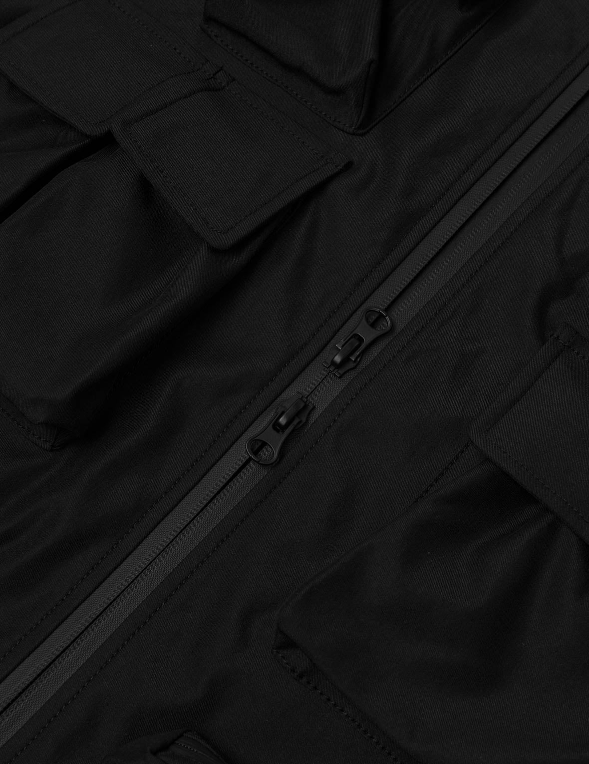 Multi-Pocket Regular Fit Outdoor Jacket with Detachable Hood – EVISU
