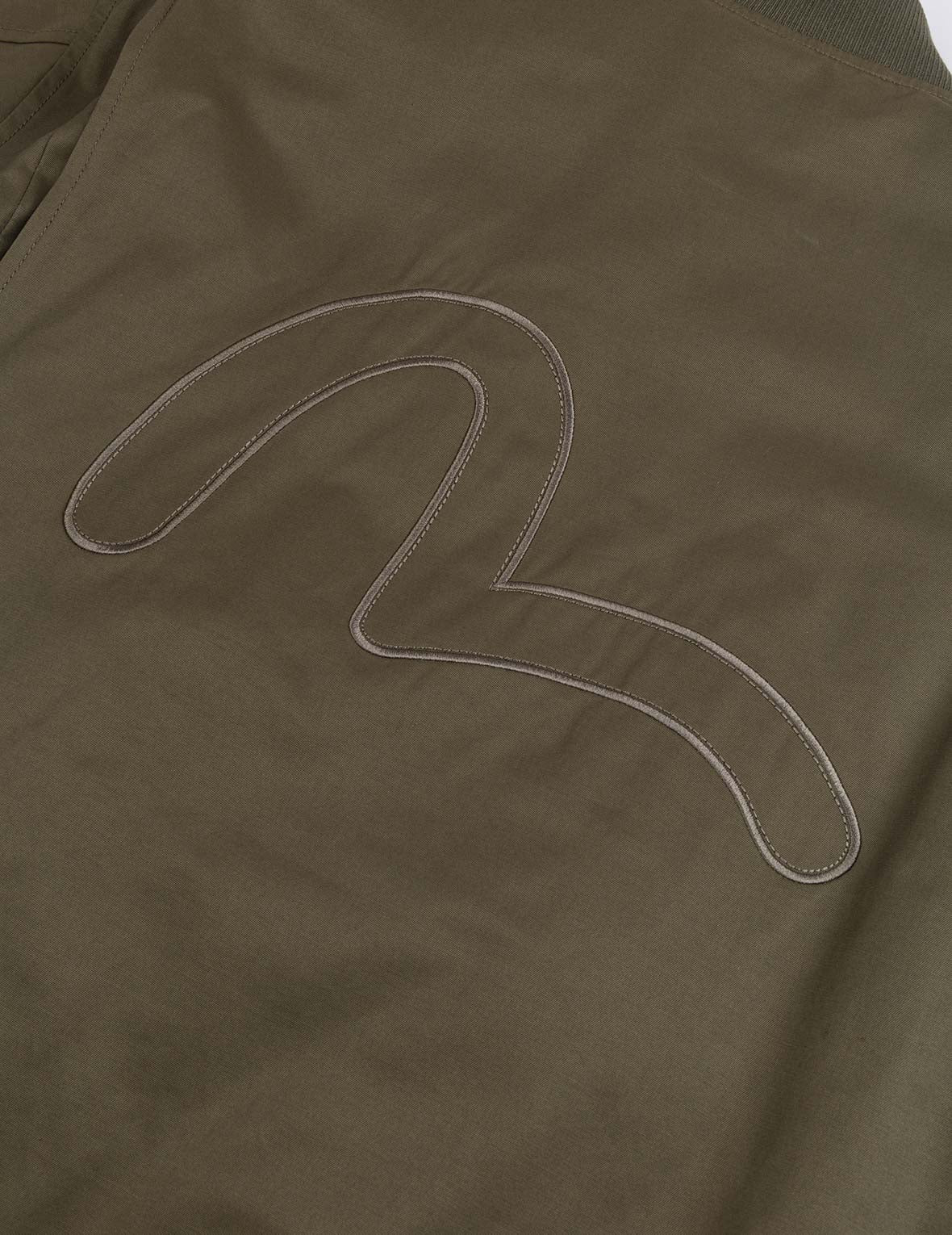 多重商标刺绣徽章常规版型夹棉飞行员外套