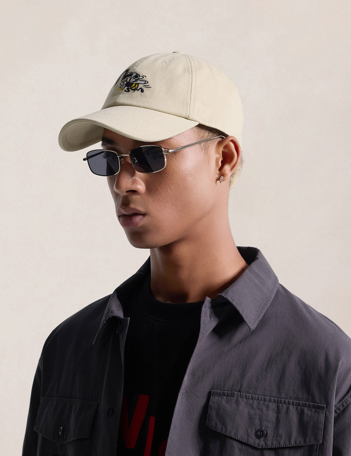 Flying Bee Embroidered Baseball Cap