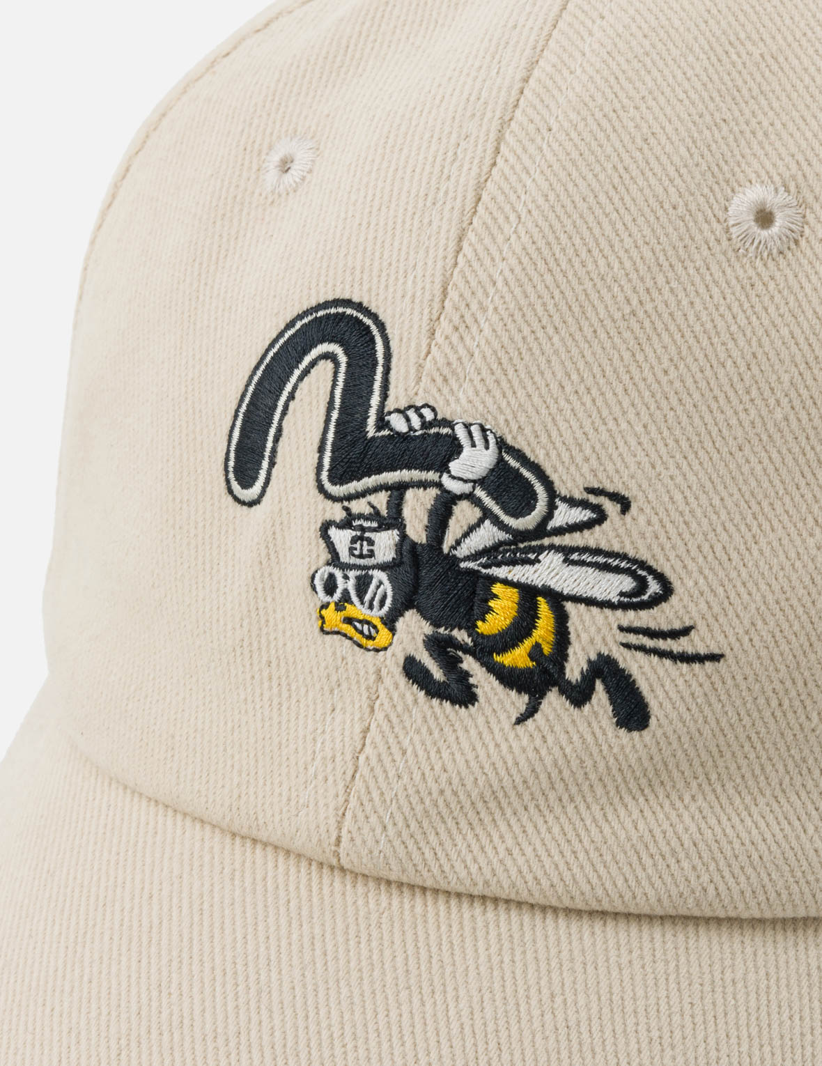 Flying Bee Embroidered Baseball Cap