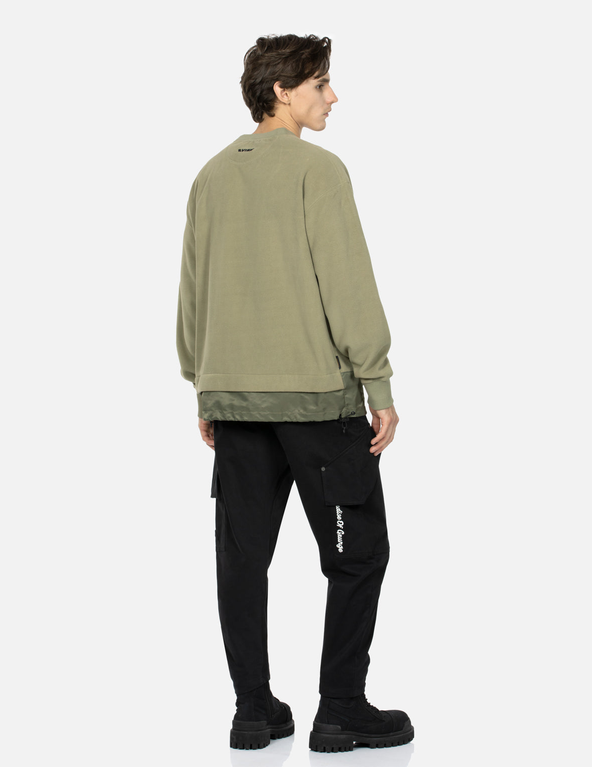 个性口号刺绣立体版型工装裤– EVISU