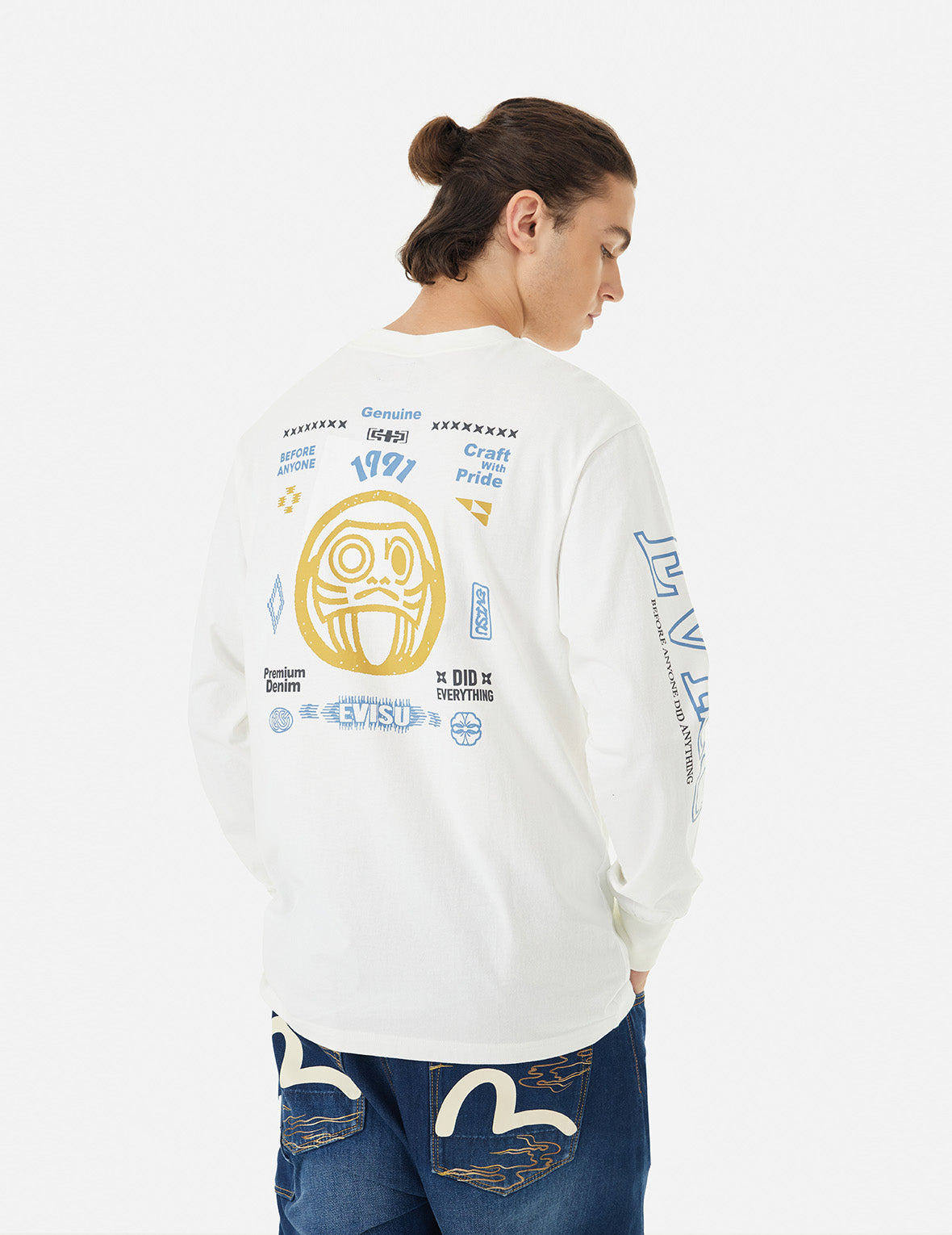 Daruma and Logo Print Fashion Fit Long-Sleeve T-Shirt